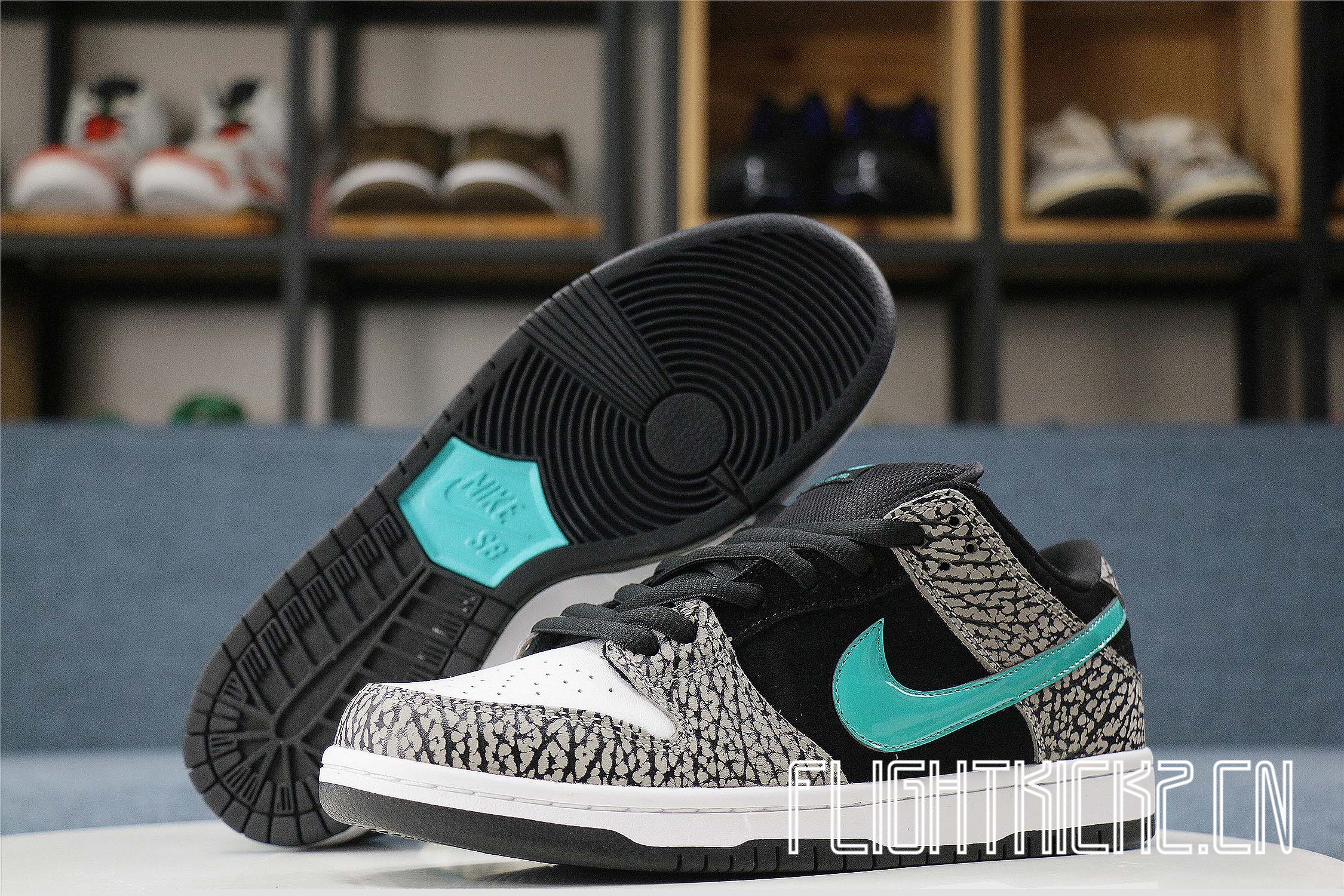 Nike Dunk Low Pro Elephant