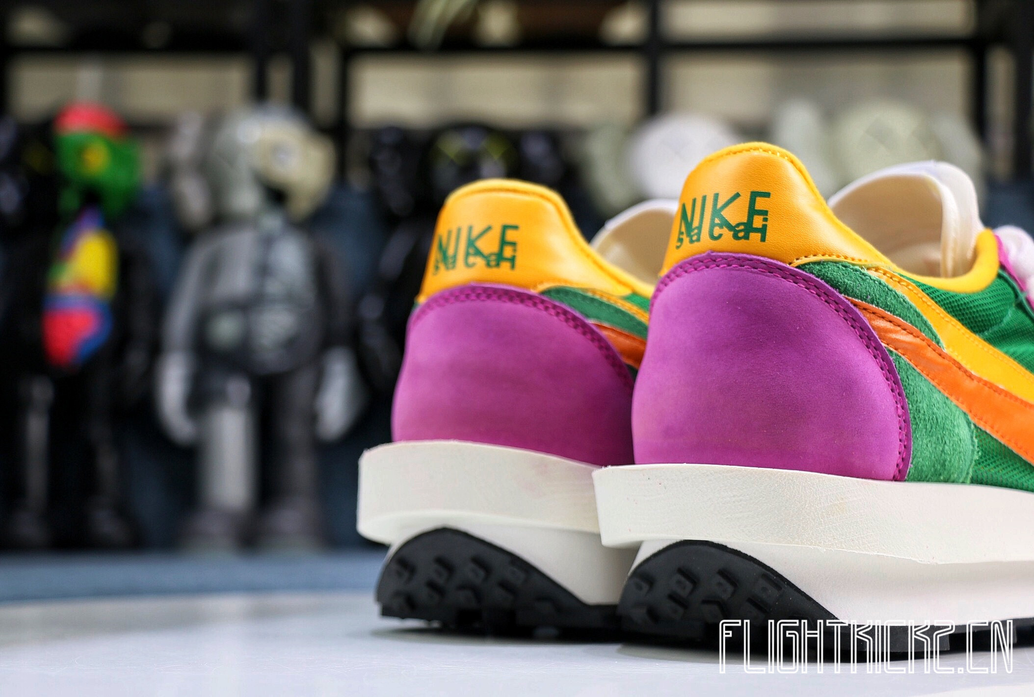 Nike LD Waffle Sacai Green Pink
