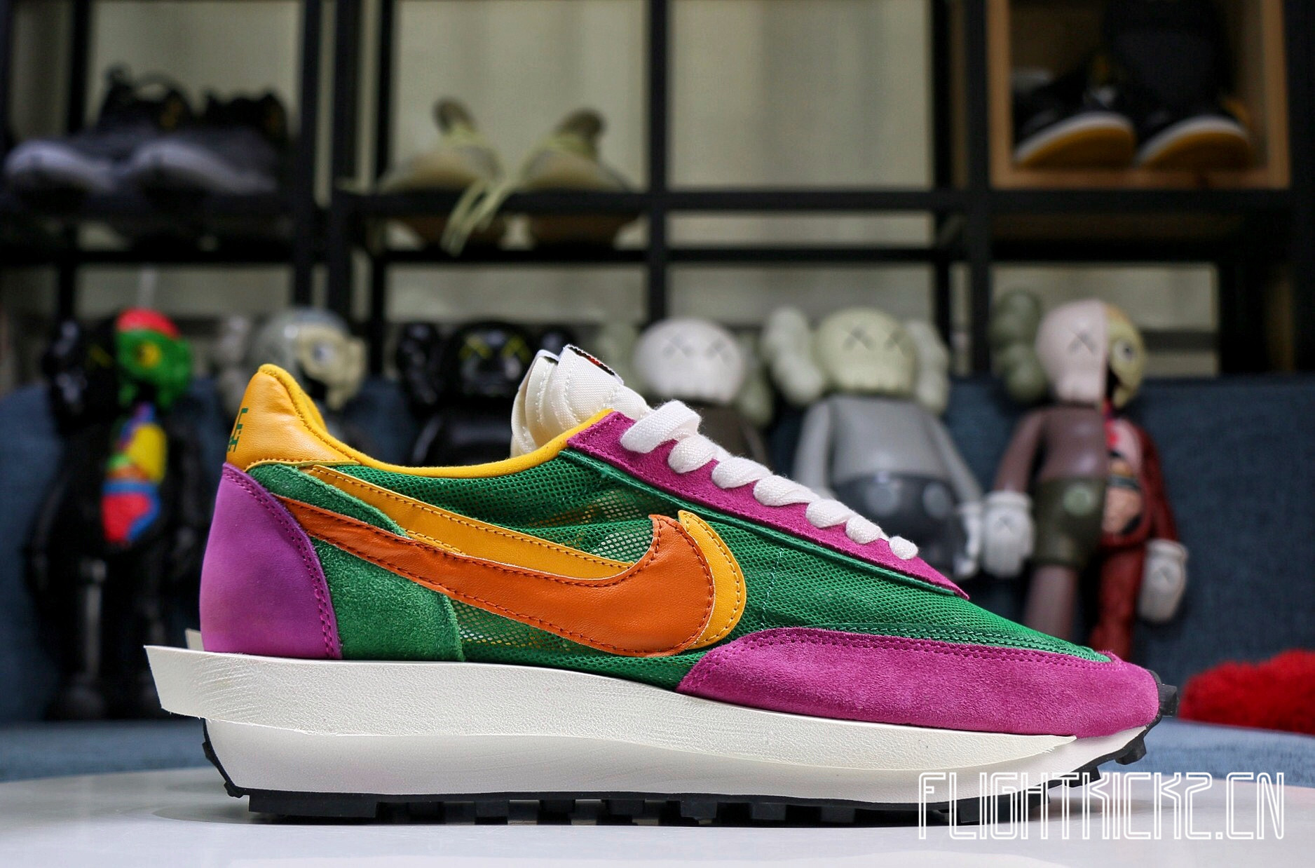 Nike LD Waffle Sacai Green Pink