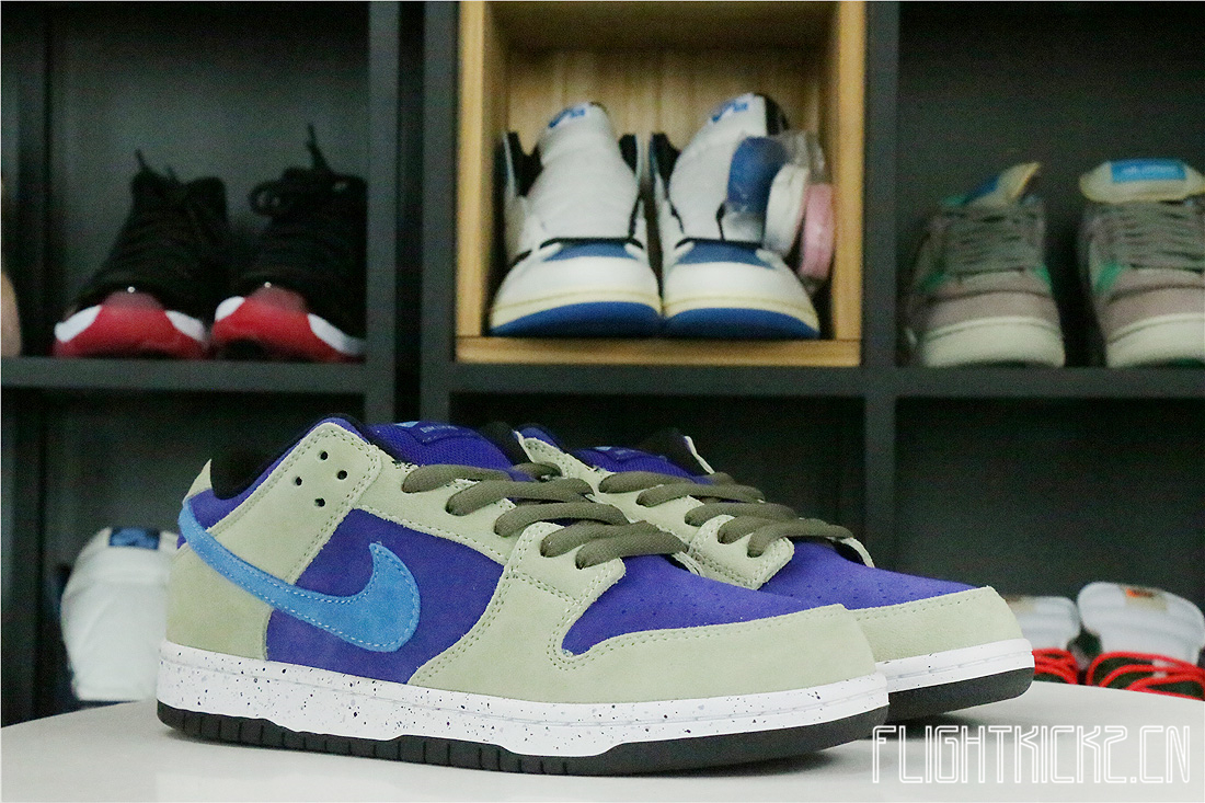 Nike Dunk Low SB ACG Celadon