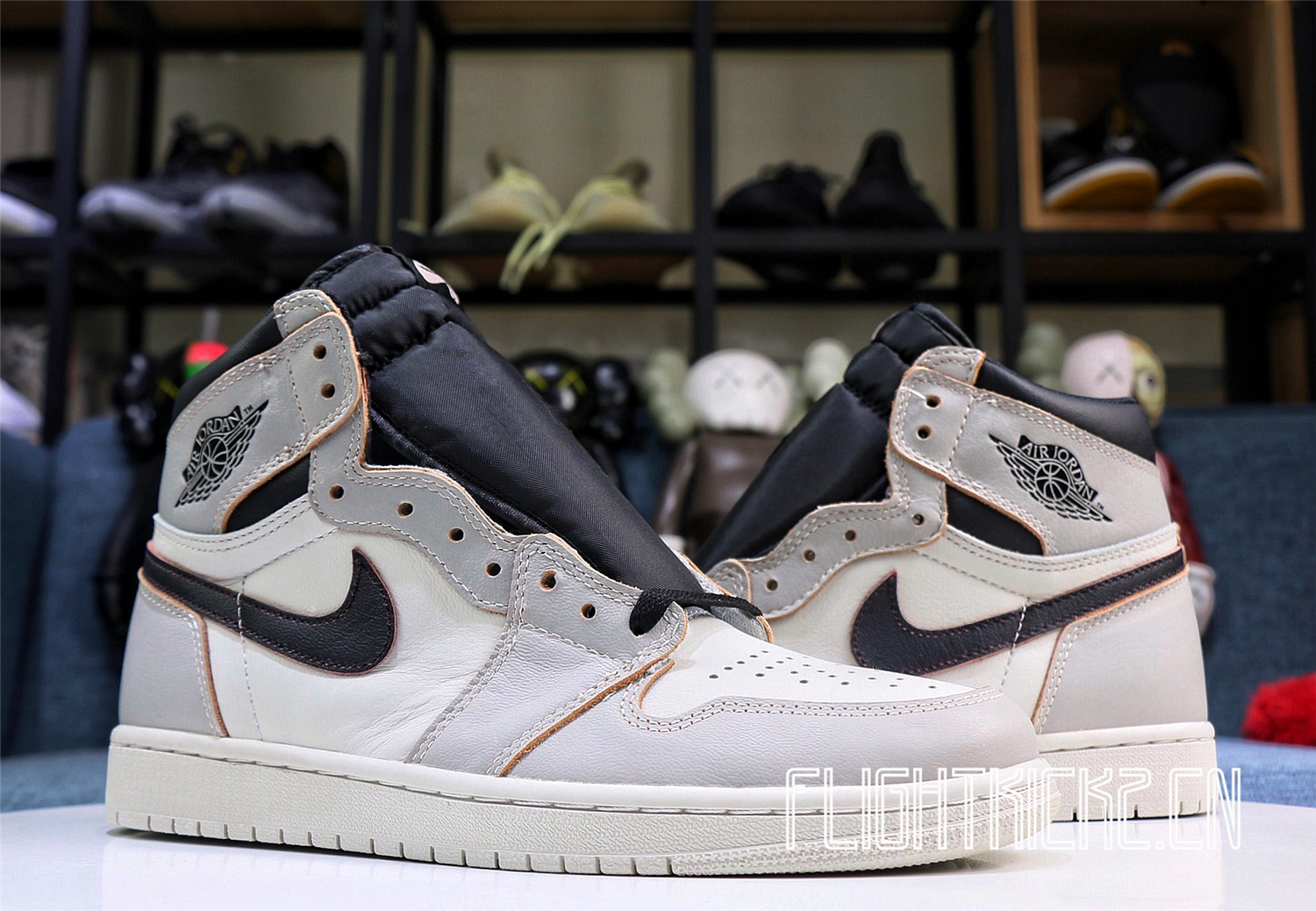 Jordan 1 Retro High OG Defiant SB NYC to Paris