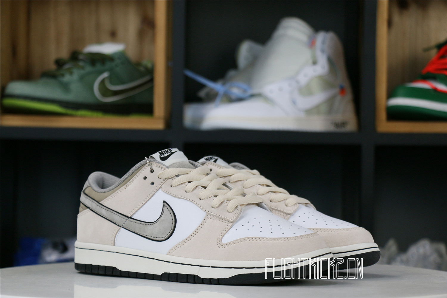 Otomo Katsuhiro x Nike SB Dunk Low Steamboy OST Grey Black White