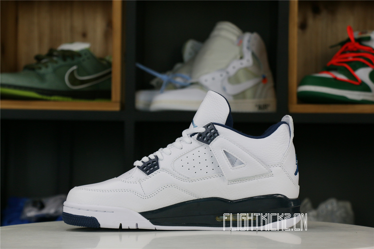 AIR JORDAN 4 RETRO LS ‘LEGEND BLUE’