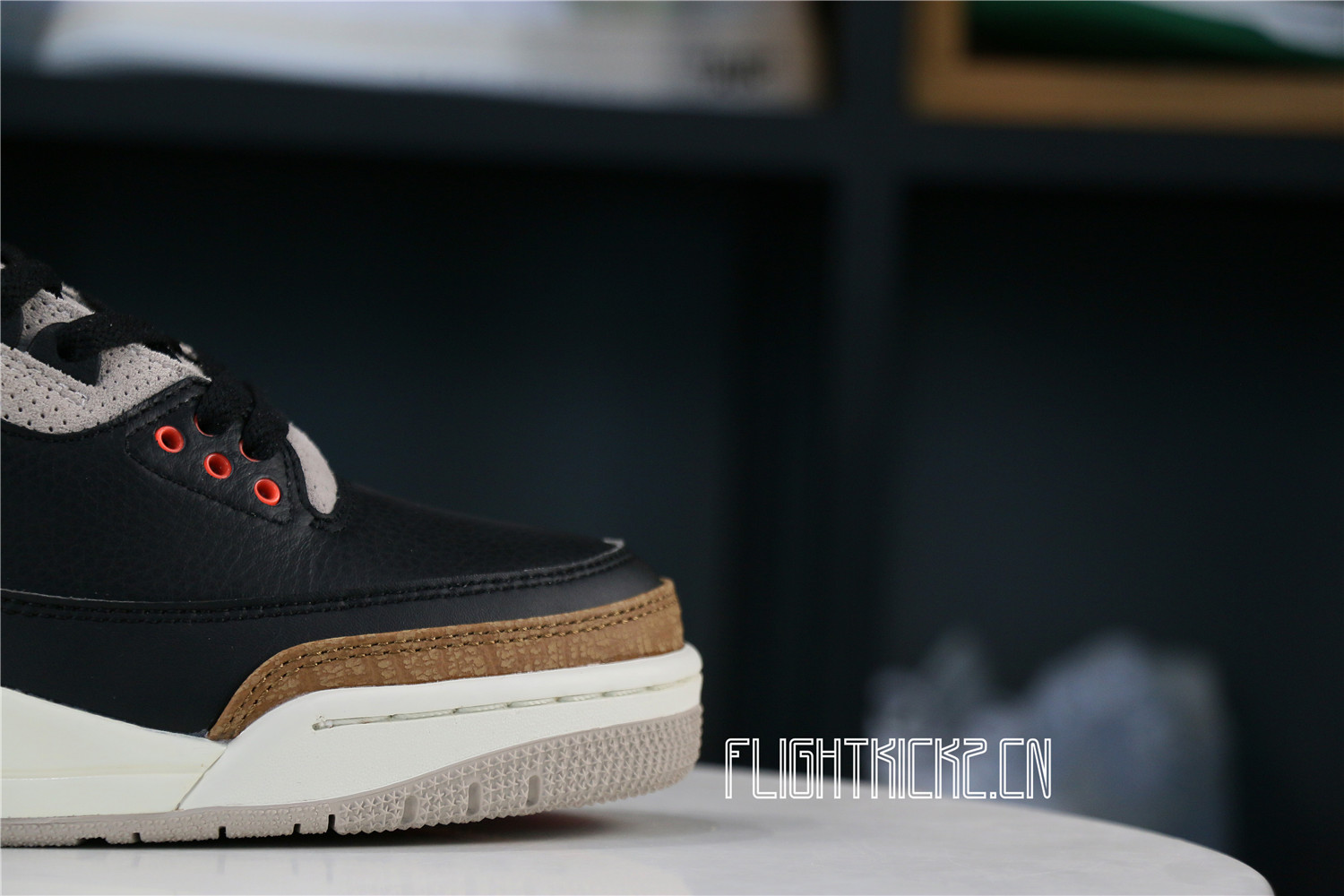 AIR JORDAN 3 RETRO ‘DESERT’