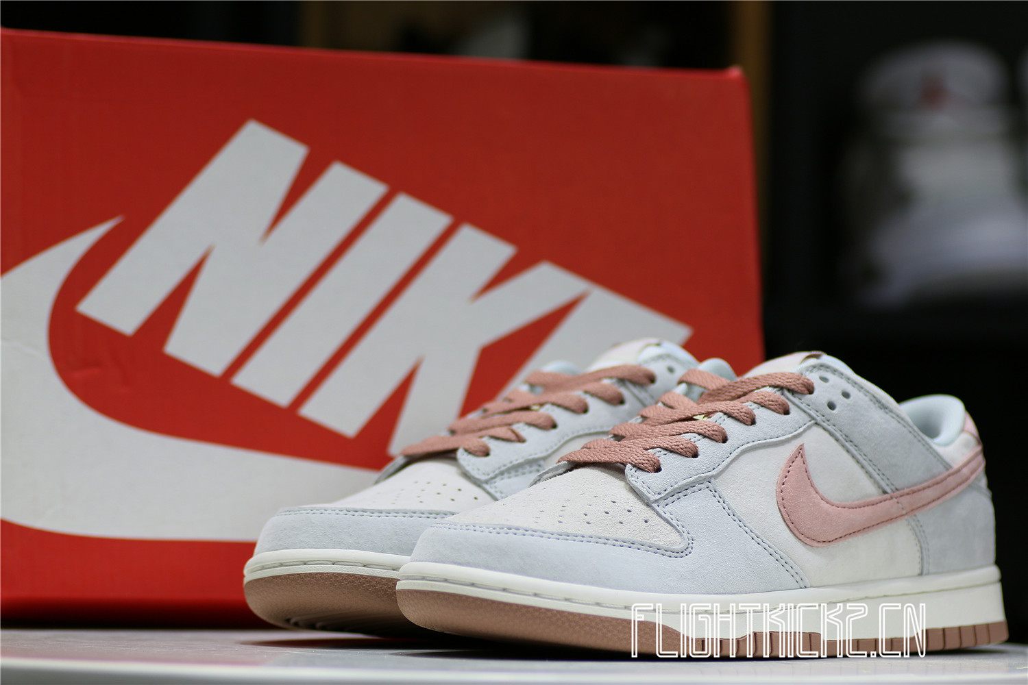 Nike Dunk Low Fossil Rose
