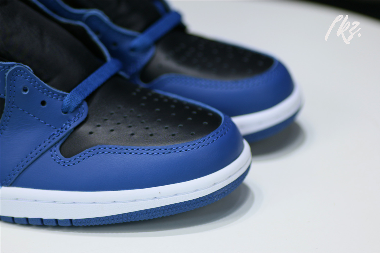 Air Jordan 1 High OG Dark Marina Blue (LN5 A1 Batch)