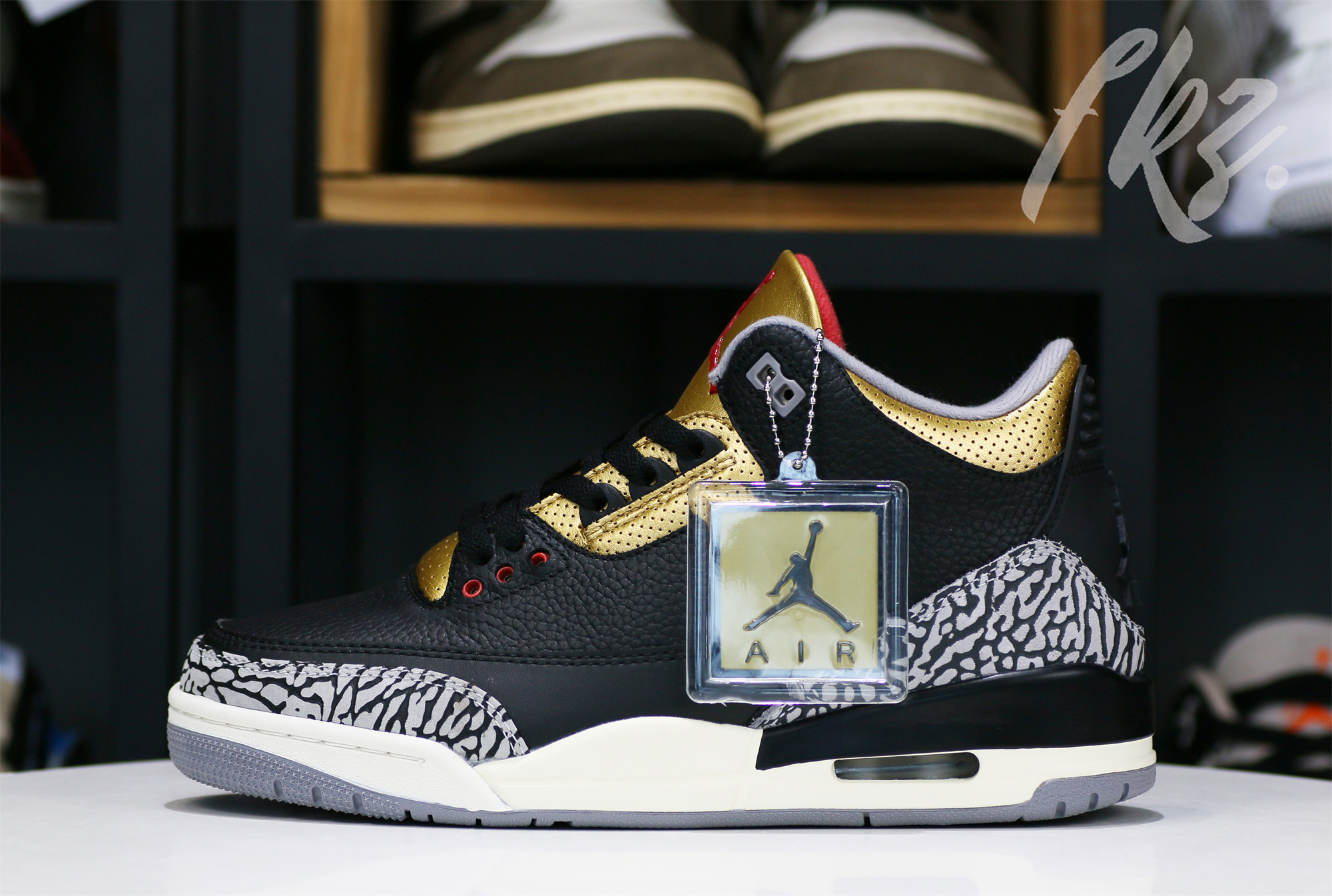 Air Jordan 3 “Black Cement Gold” 2022