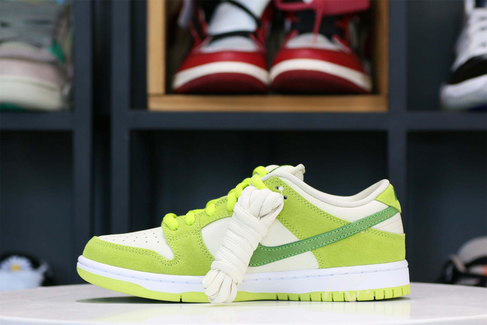 Nike SB Dunk Low Green Apple 2022