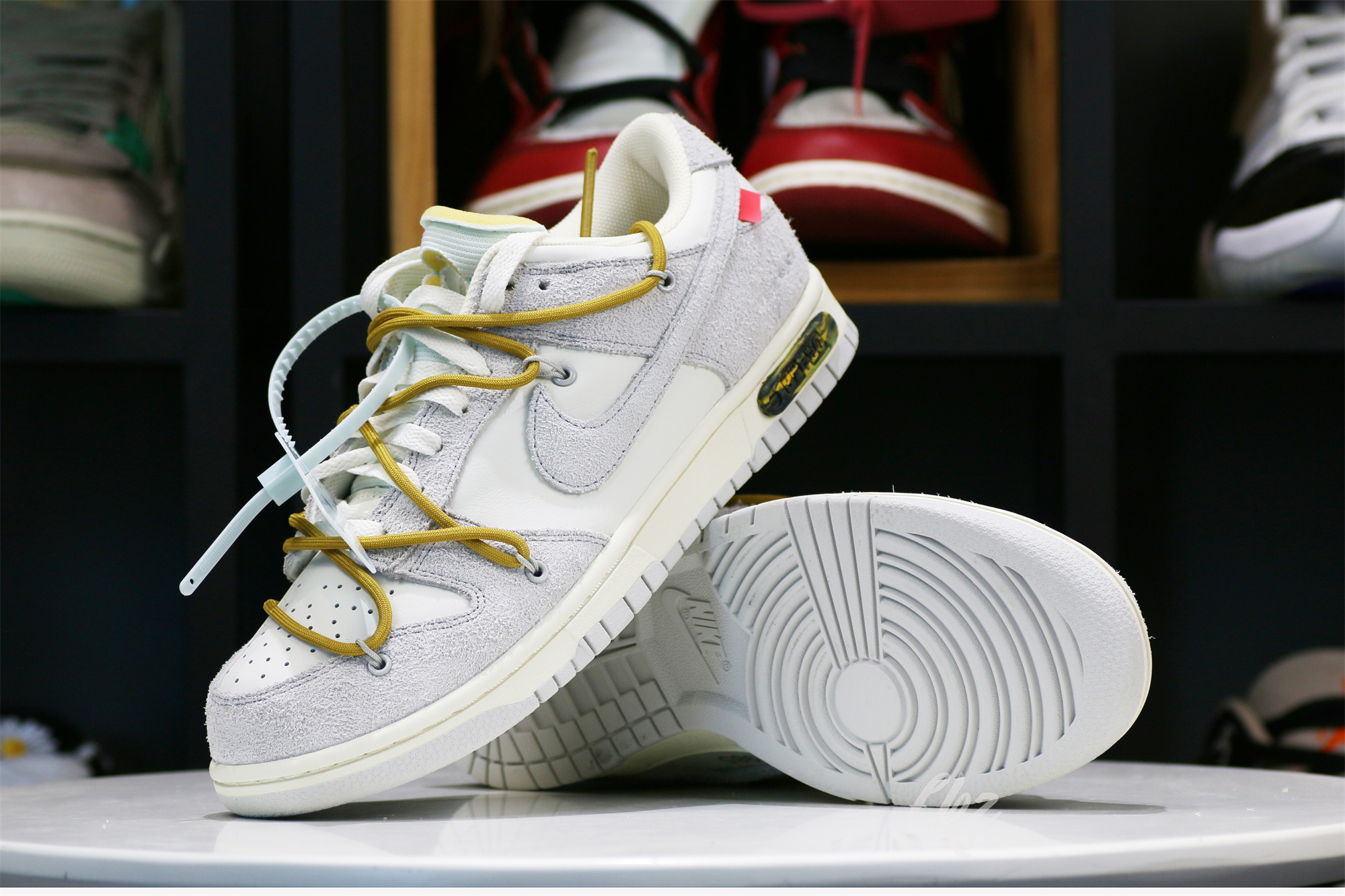 Nike Dunk Low Off-White Lot 37