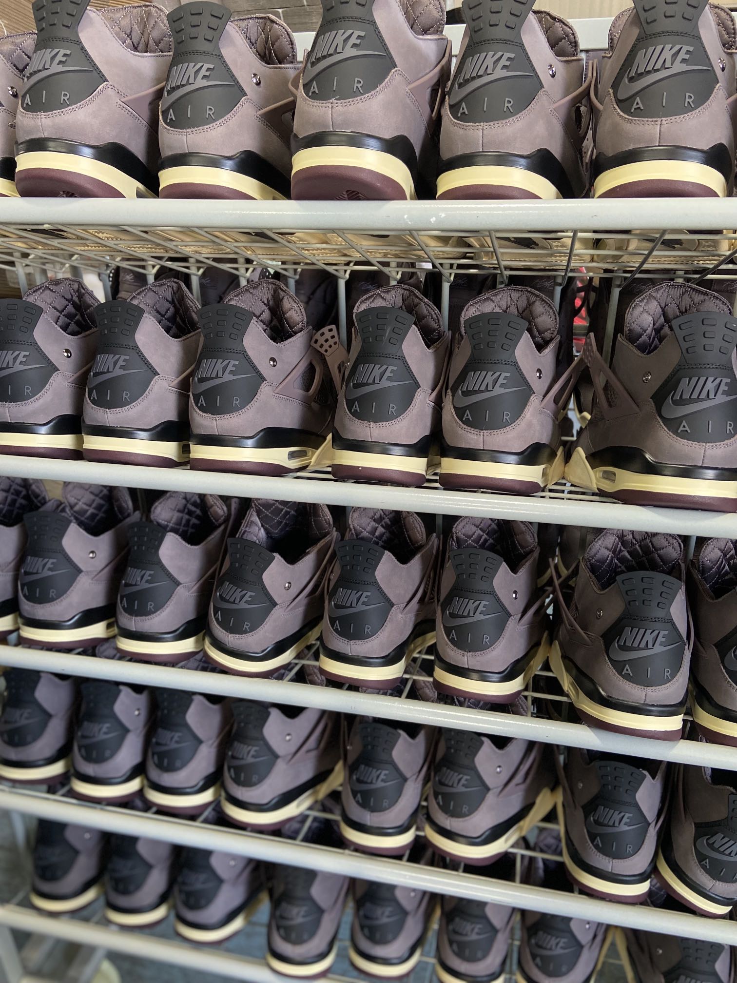 A Ma Maniére x Air Jordan 4 Retro ‘Violet Ore’ 2022 (LN5 A1 Batch)