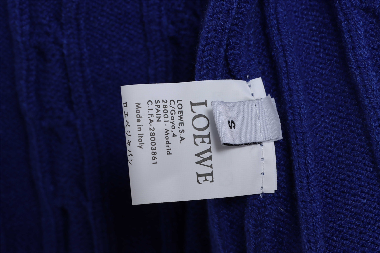 LOEVVE SS22 striped color block V-neck pullover sweater