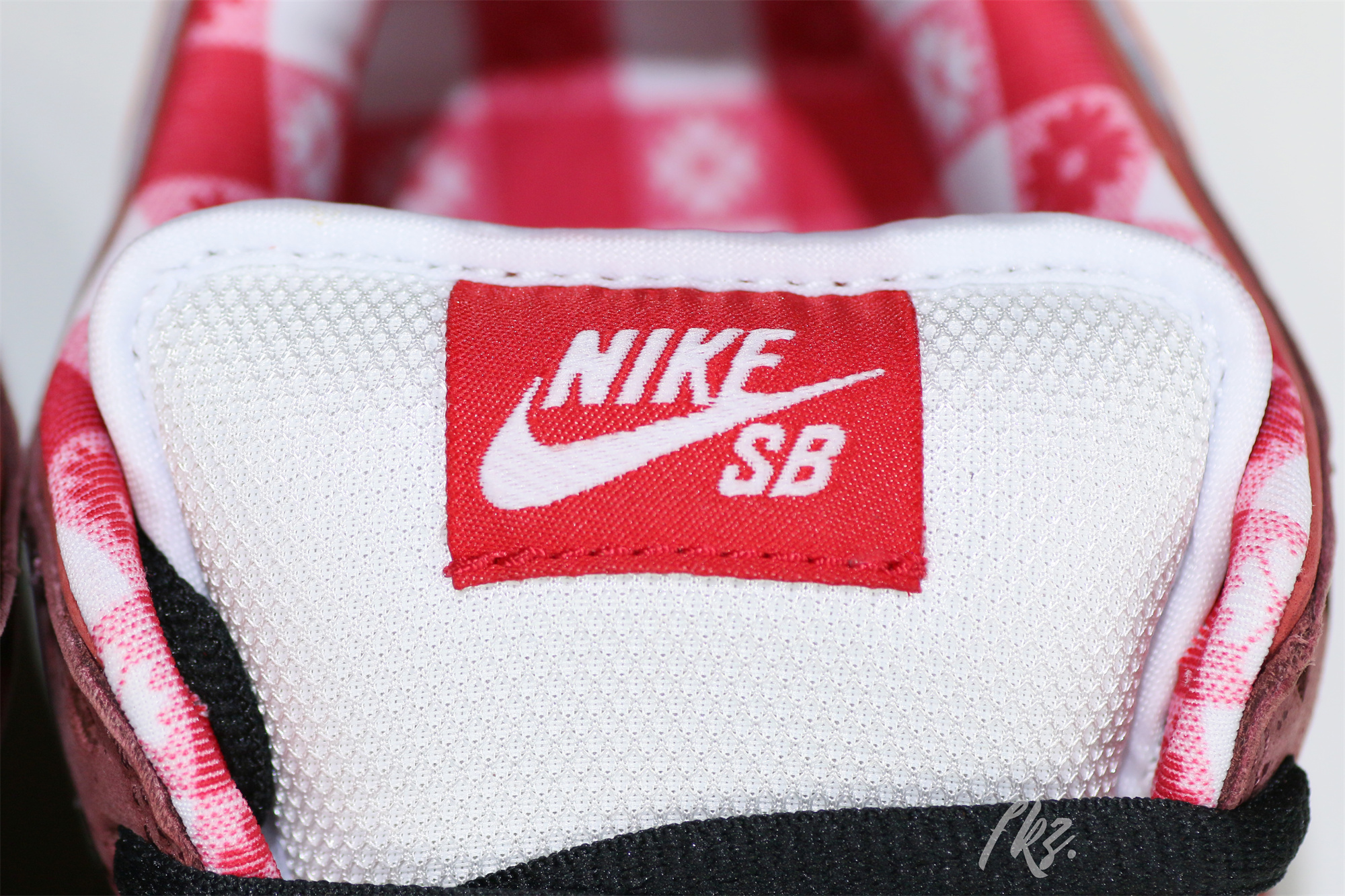 Nike SB Dunk Low Concepts Red Lobster