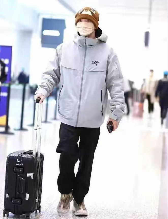 Arcteryx Macai LT Outdoor Windproof Warm Hooded Ski Jacket