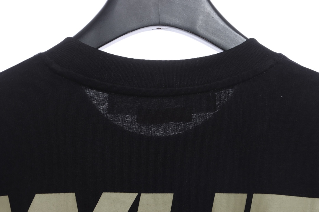 0W Sketch Splashed Ink Arrow Letter Short Sleeves