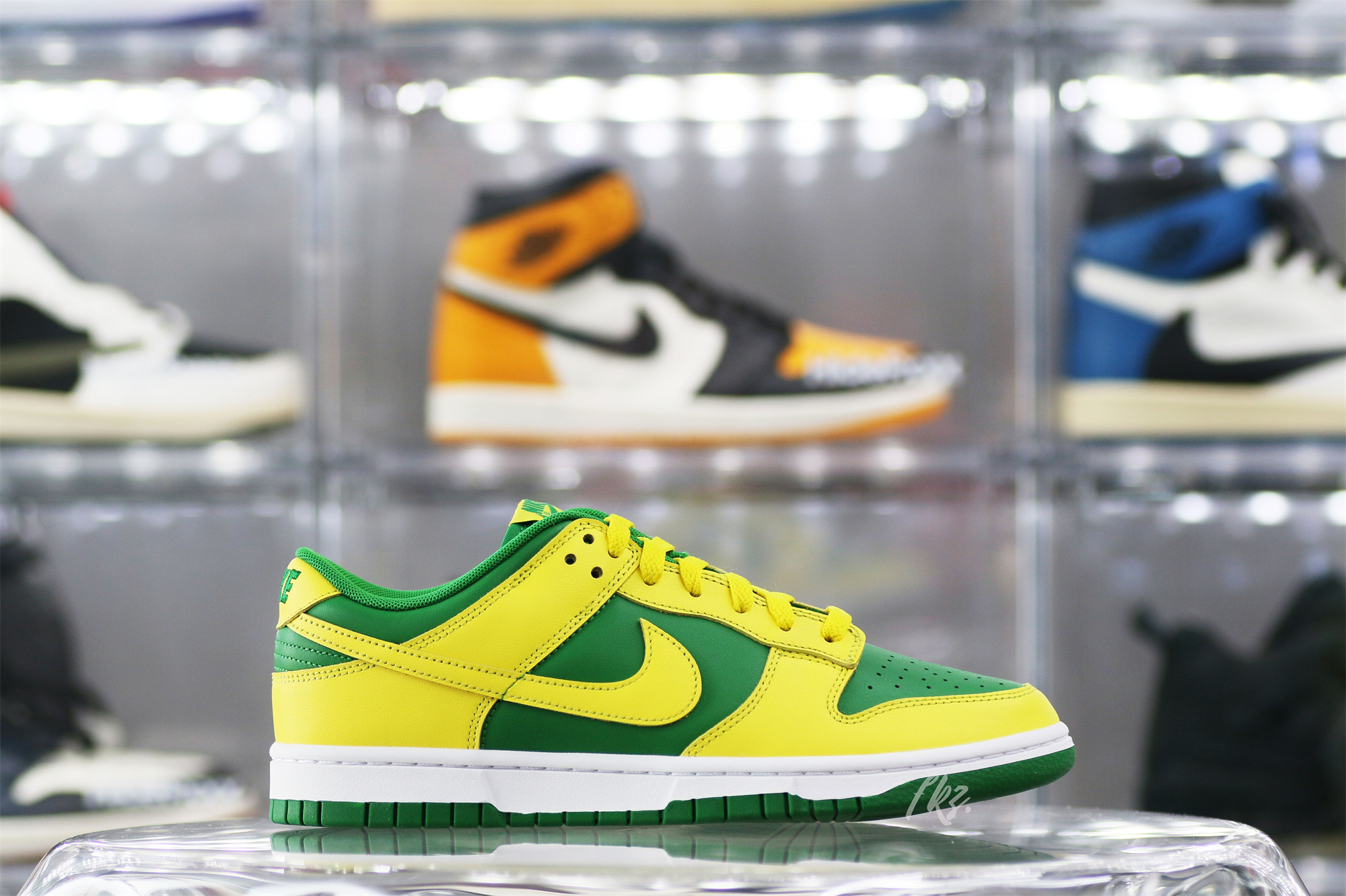 Nike Dunk Low Retro Reverse Brazil