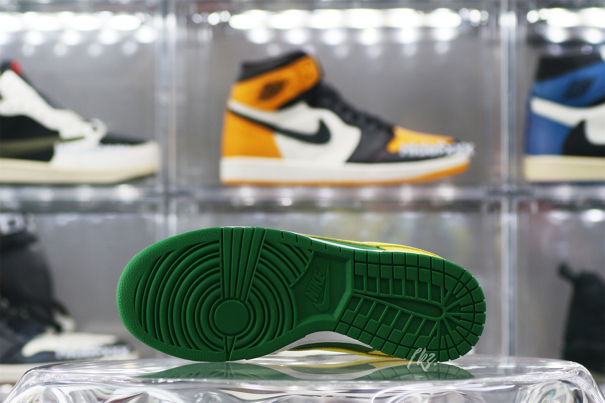 Nike Dunk Low Retro Reverse Brazil