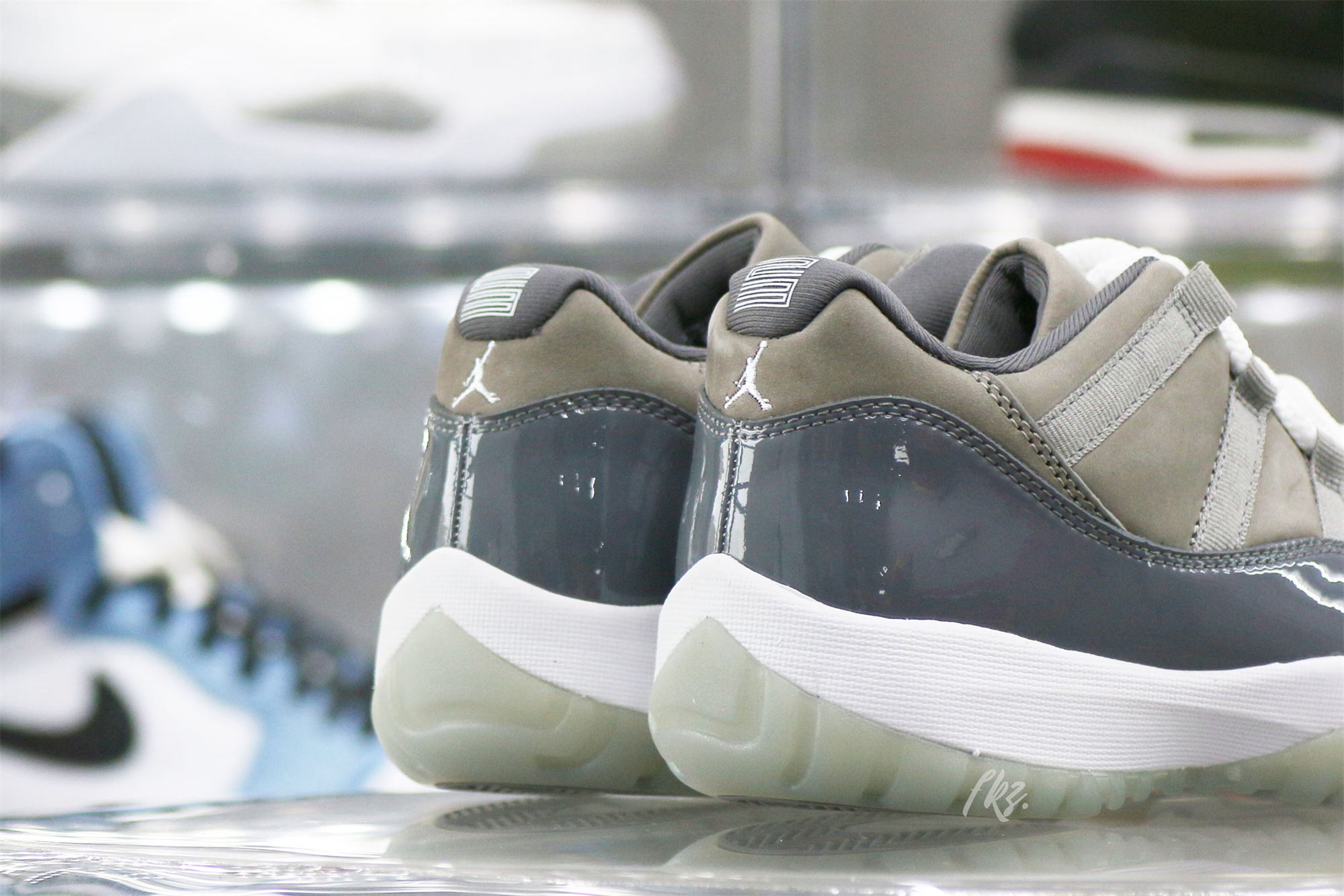 Air Jordan 11 Retro Low Cool Grey