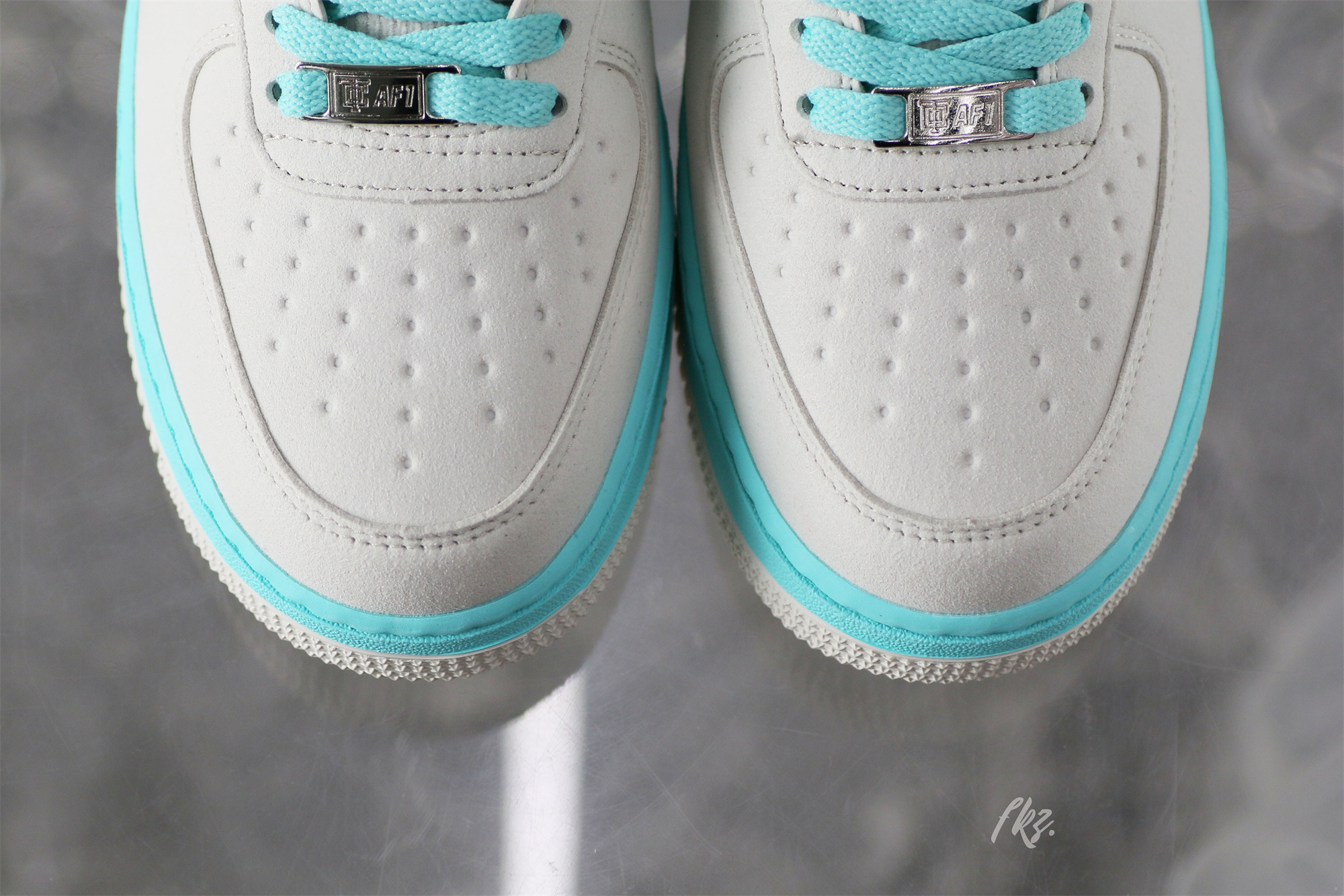 Custom Tiffany x Air Force 1 White Blue