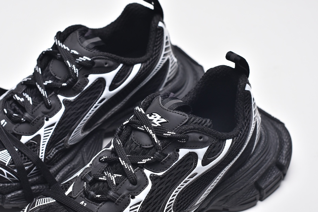 Balenciag* 3XL Sneaker ‘Worn‑Out ‑ Black White’