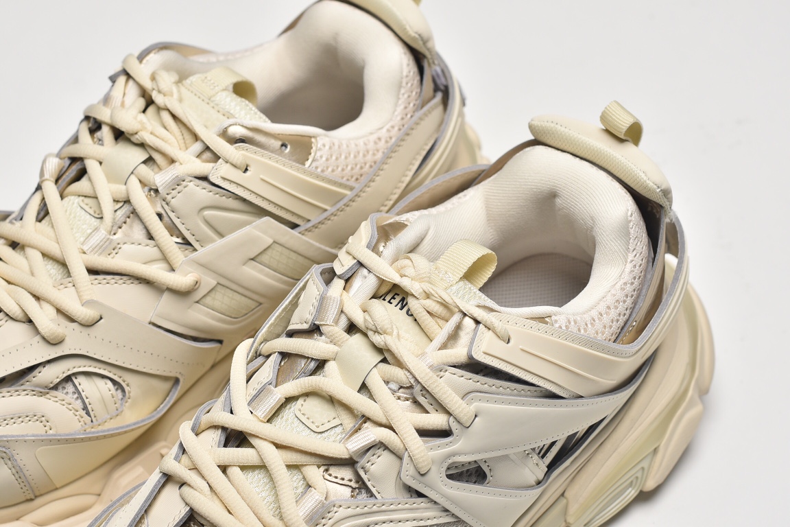 Balenciag* Defender khaki