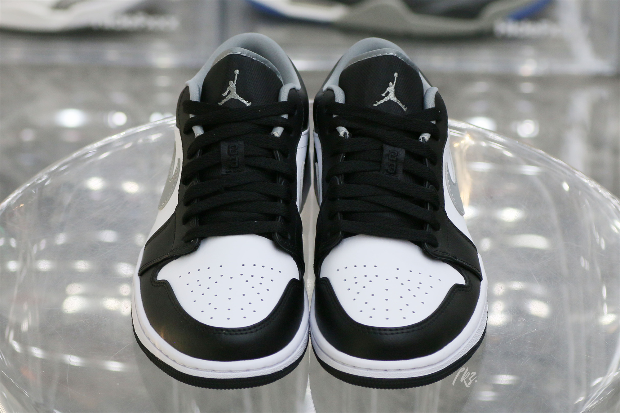 Air Jordan 1 Low Black White Grey