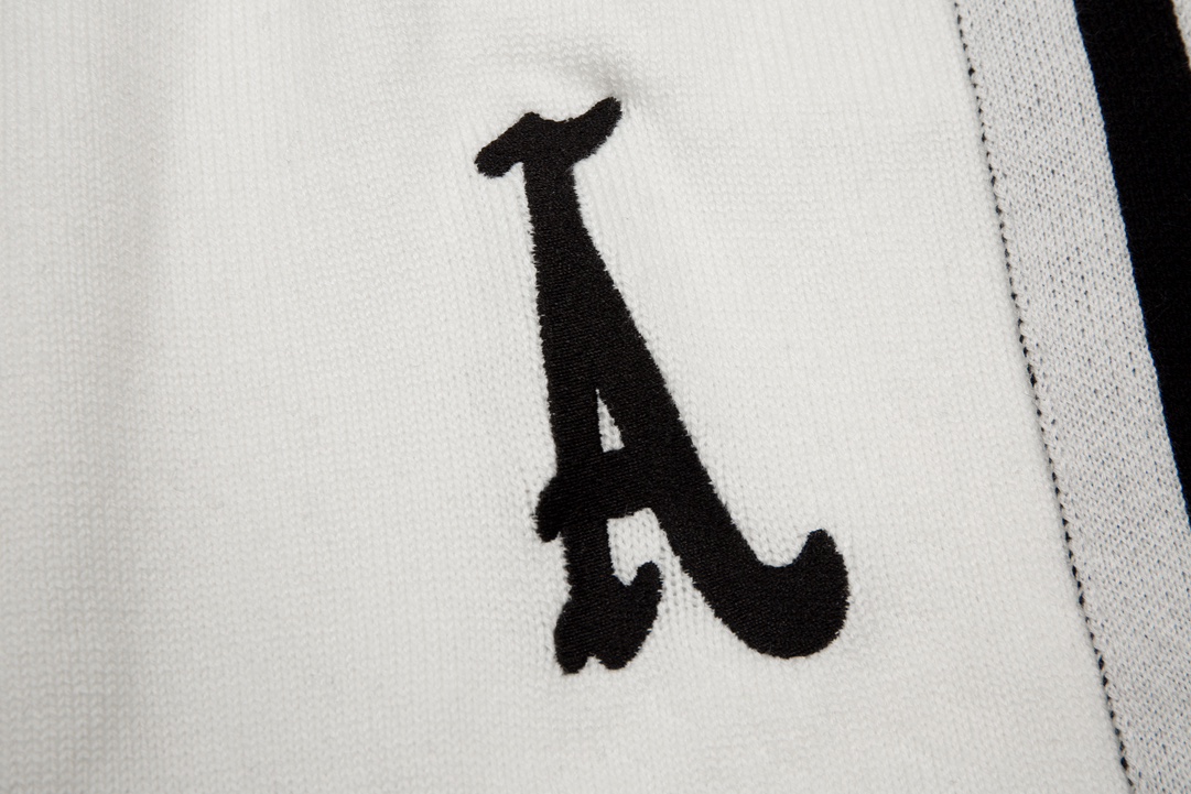 Letter A black and white striped knitted shorts