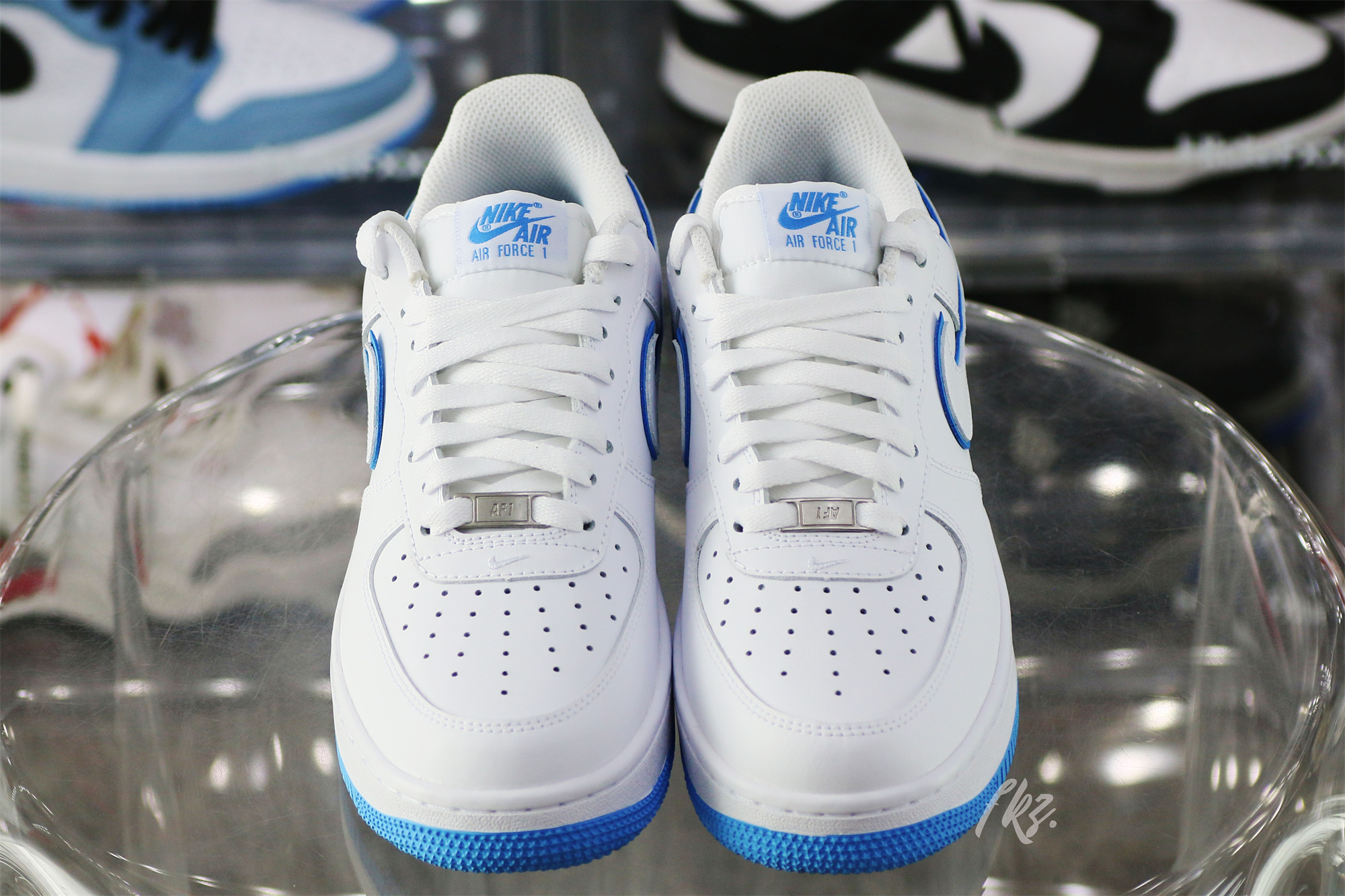 Nike Air Force 1 ’07 Low White University Blue Sole