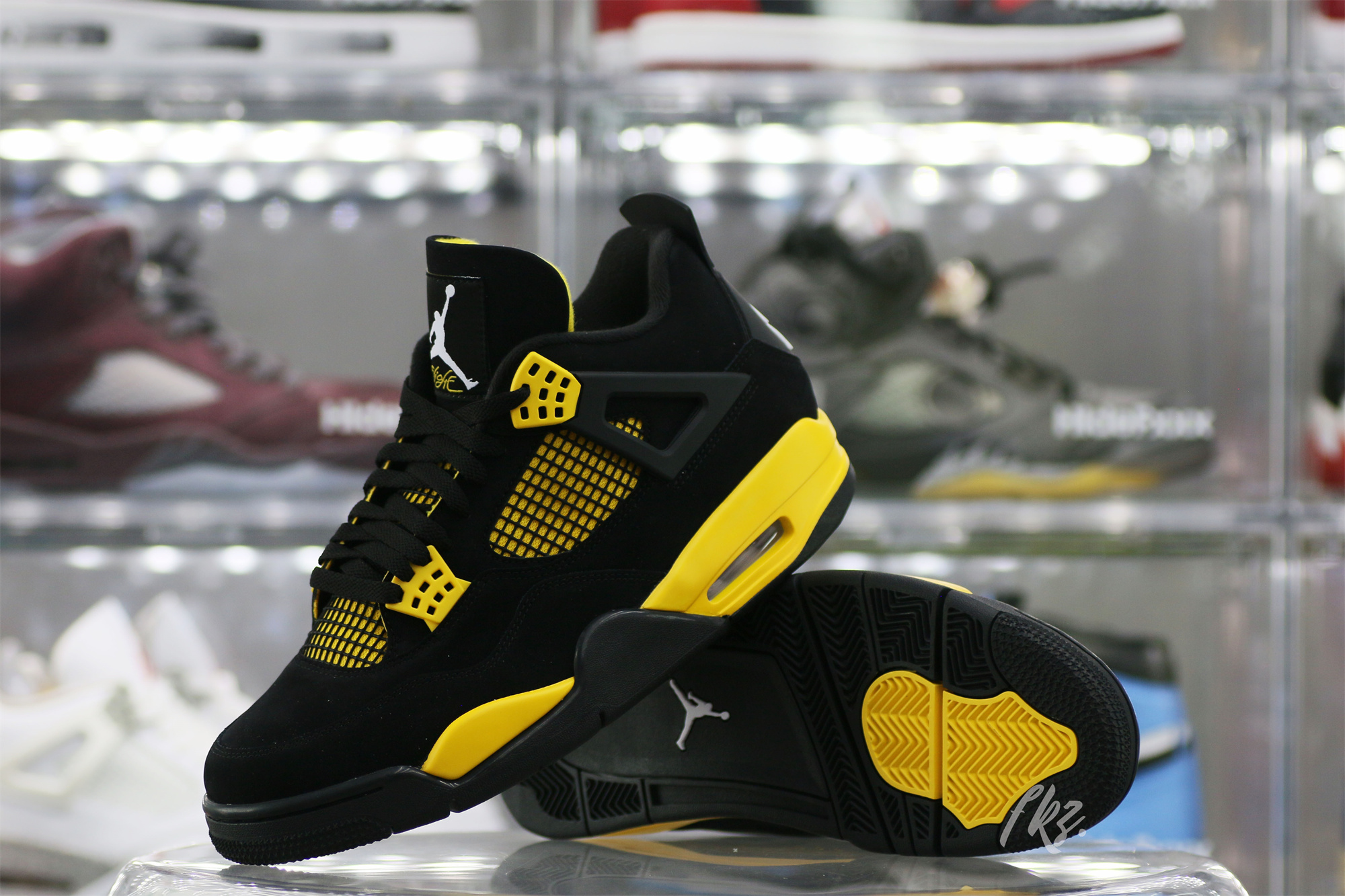 Air Jordan 4 Retro Thunder 2023 (LN5 A1 Batch)