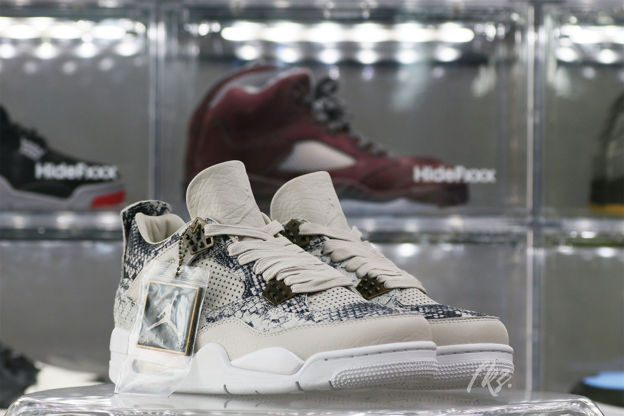 Air Jordan 4 Retro Premium Snakeskin