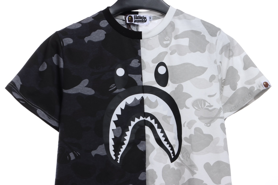 BAPE color matching camouflage shark mouth print short sleeves