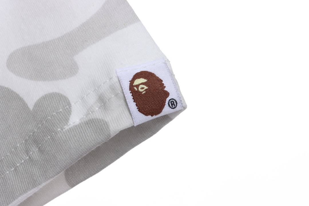 BAPE color matching camouflage shark mouth print short sleeves