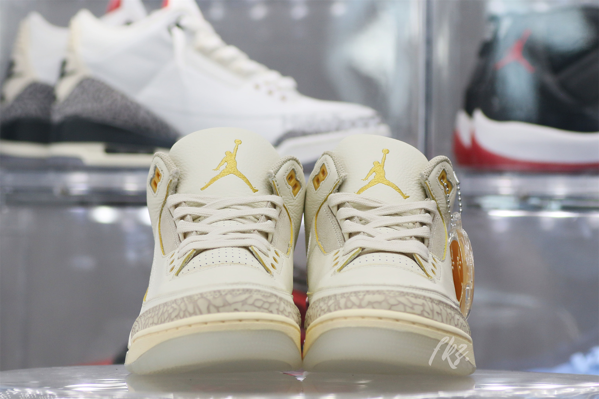 J Balvin x Air Jordan 3 Sunset (LN5 A1)