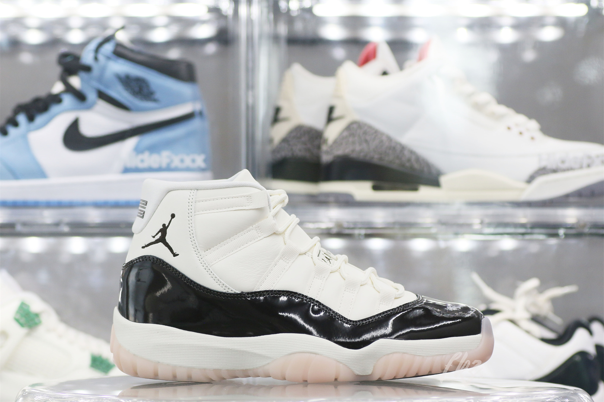 Air Jordan 11 “Neapolitan”(WMNS) (Ln5 A1 Batch)