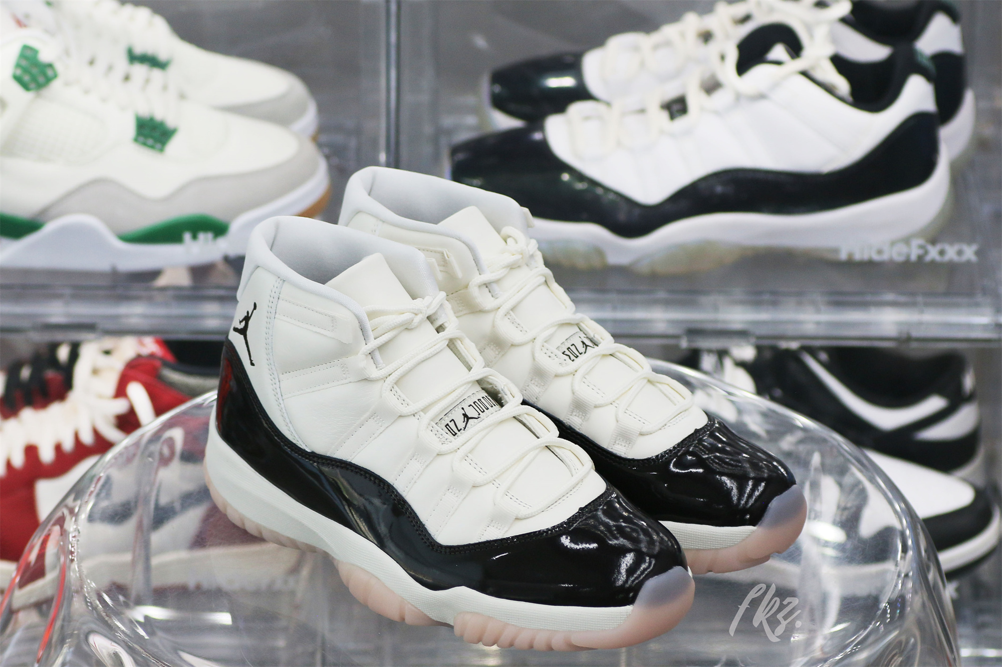 Air Jordan 11 “Neapolitan”(WMNS) (Ln5 A1 Batch)