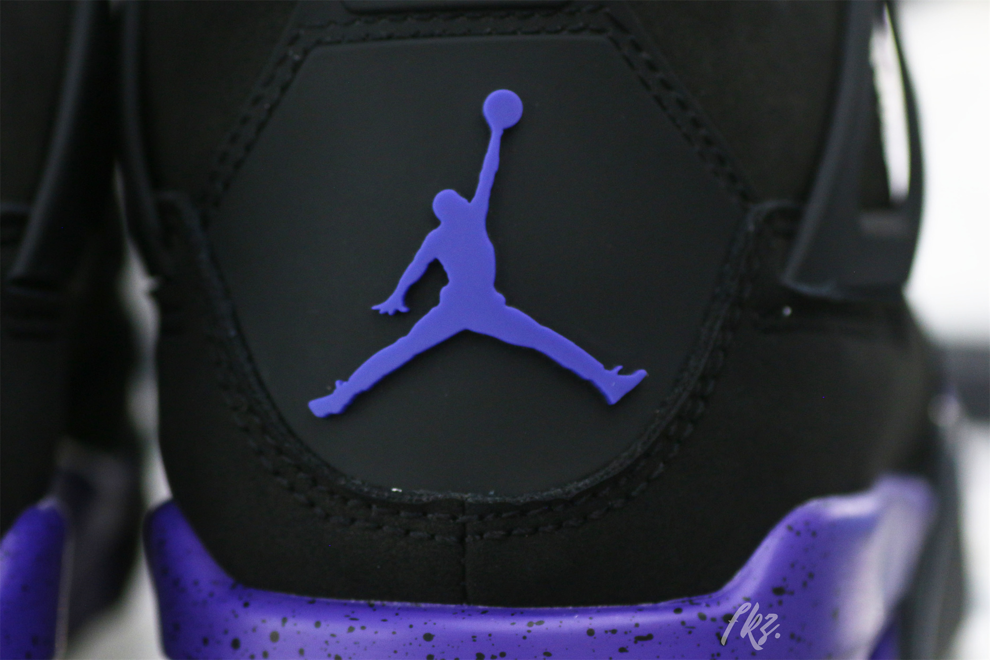 Air Jordan 4 Retro Raptors（2018）