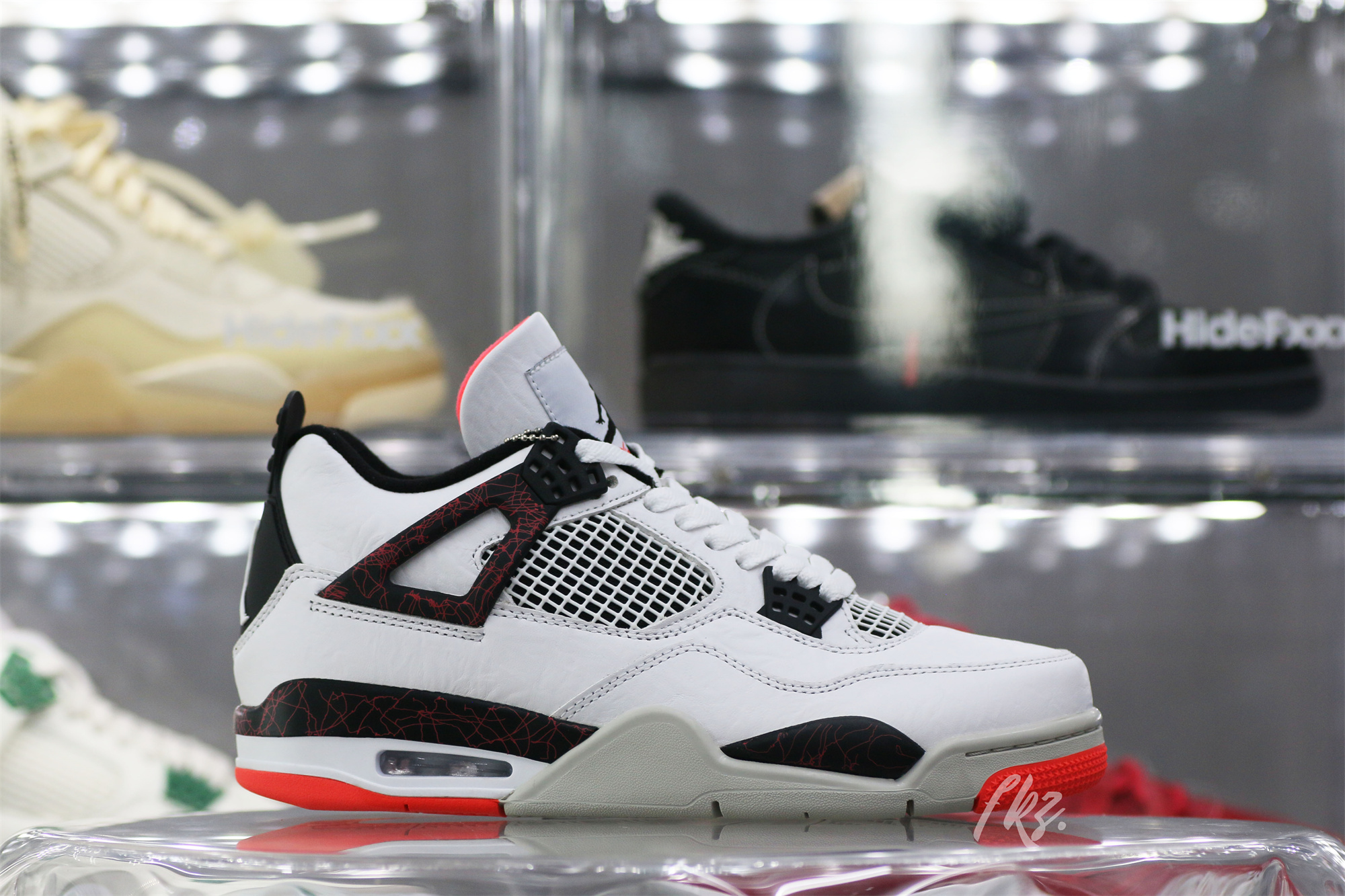 Air Jordan 4 Retro Flight Nostalgia