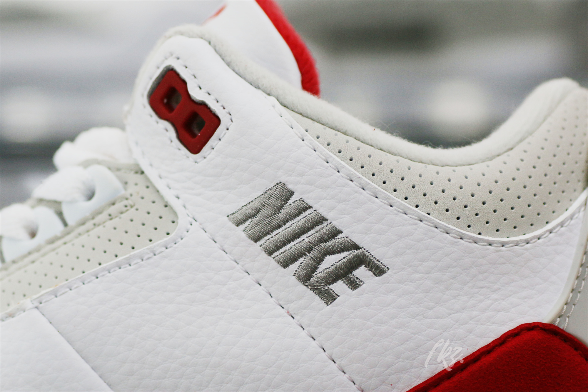 Air Jordan 3 Retro Tinker Air Max 1 – University Red