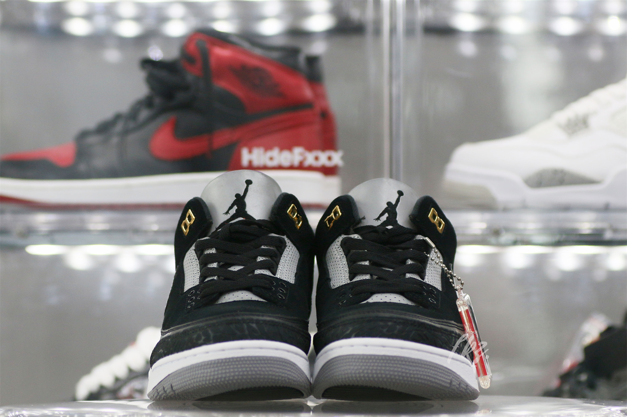 Air Jordan 3 Tinker Hatfield sneakers