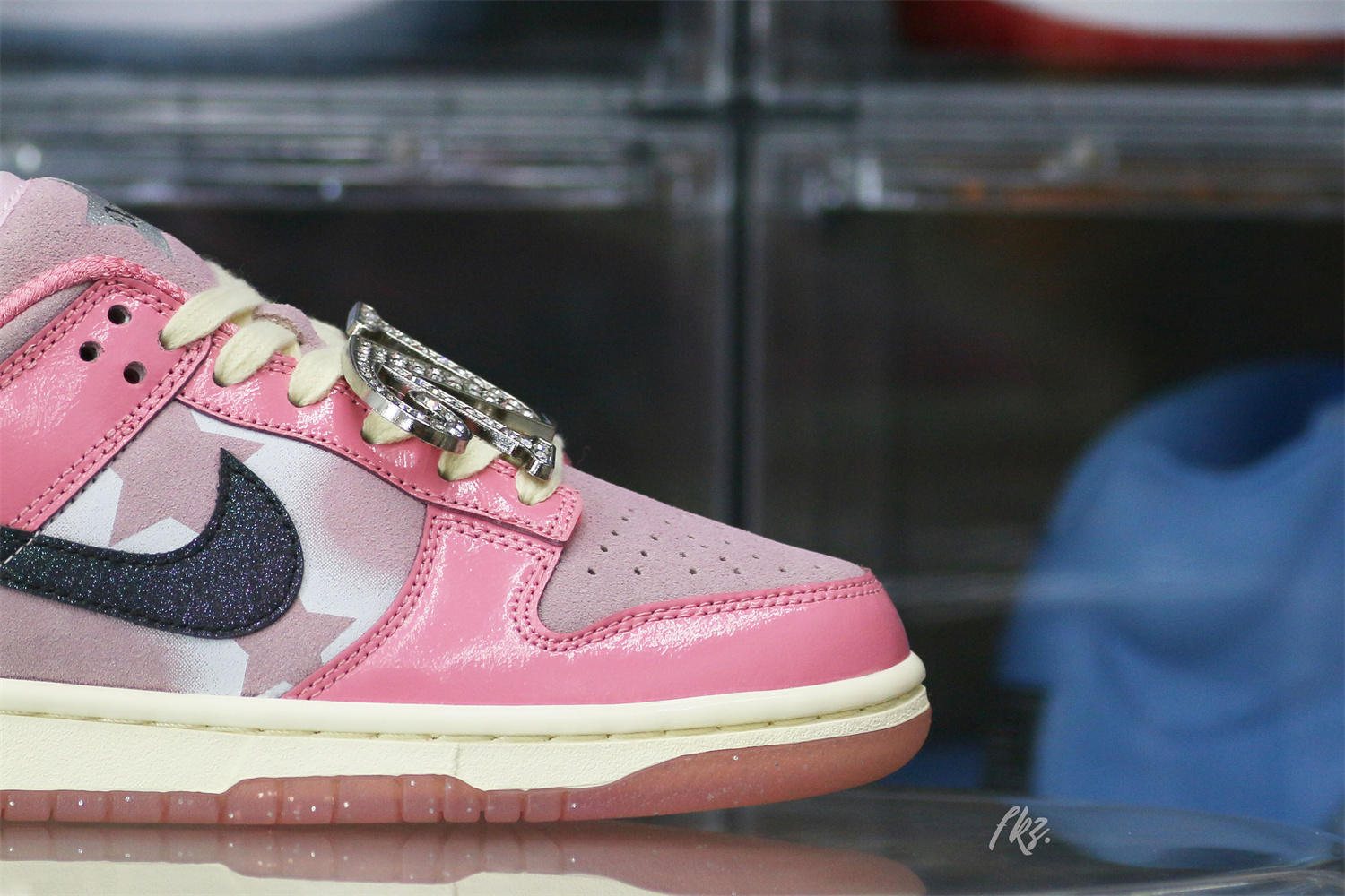 Nike Dunk Low LX Barbie (Women’s)