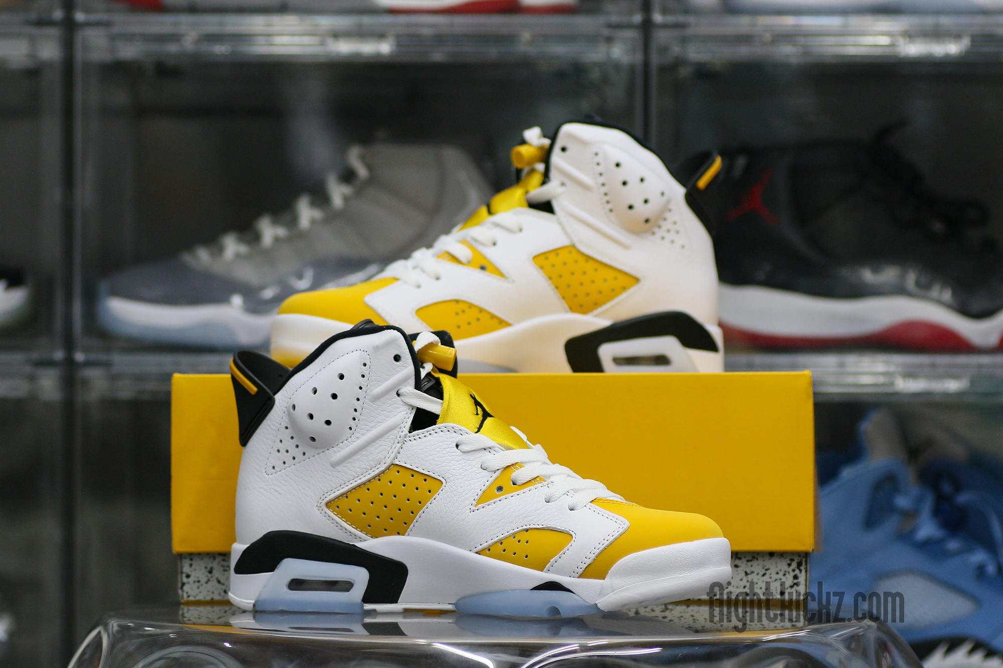 Air Jordan 6 Retro Yellow Ochre