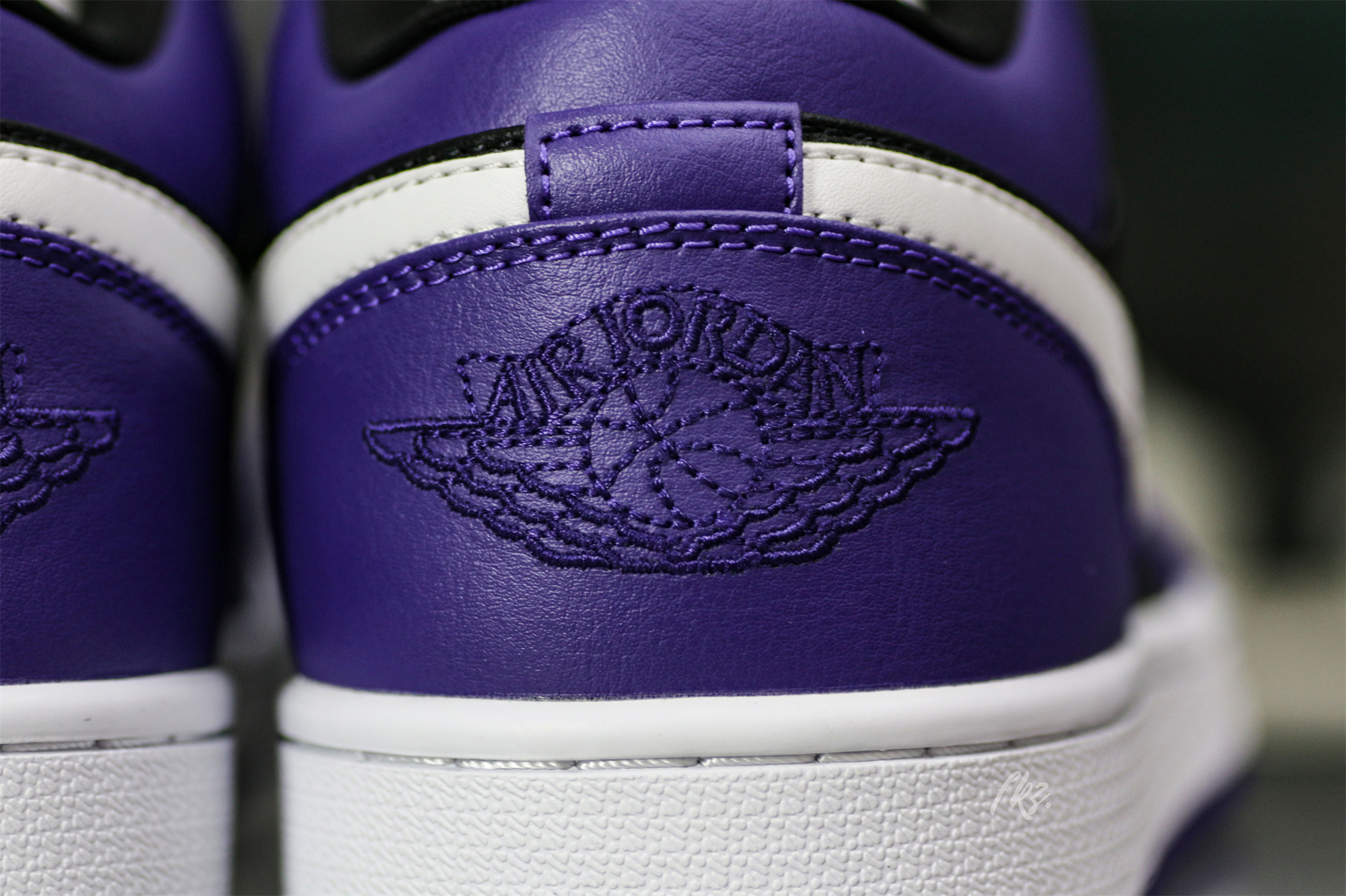 Air Jordan 1 Low Retro Court Purple Black 2020