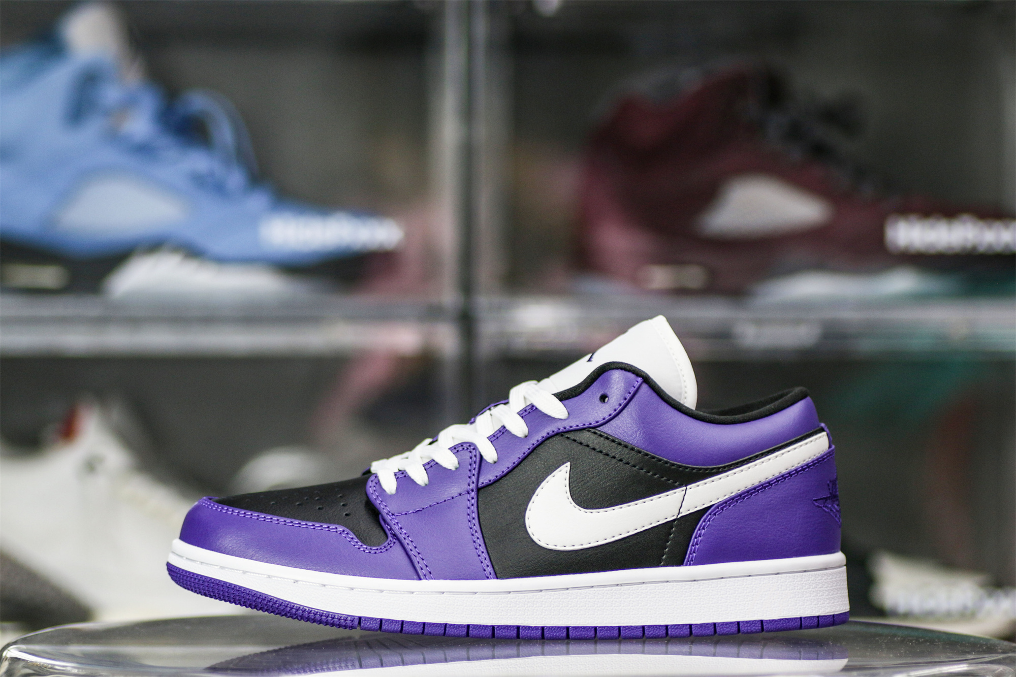 Air Jordan 1 Low Retro Court Purple Black 2020