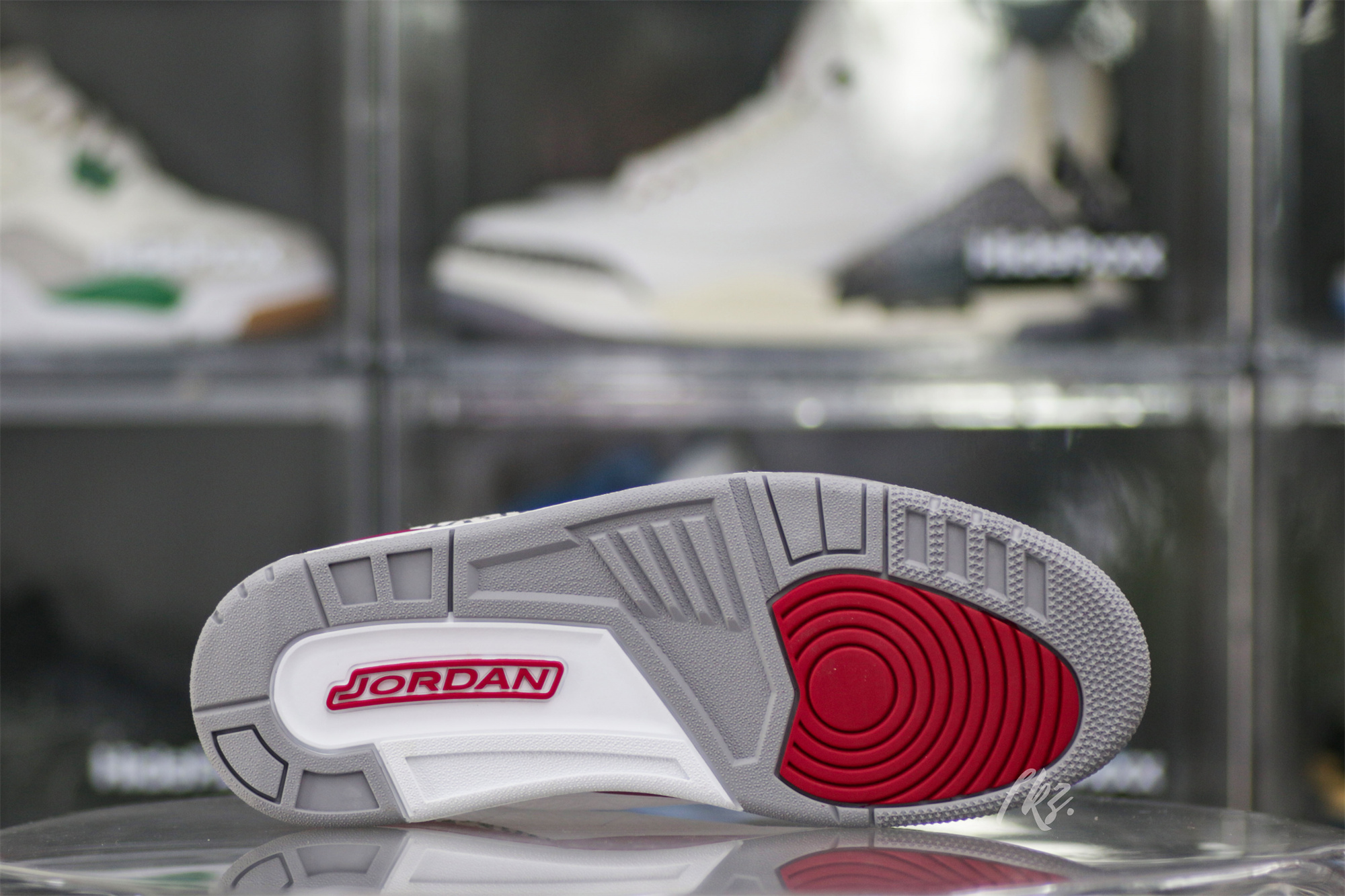 Air Jordan 3 Cardinal Red 2022