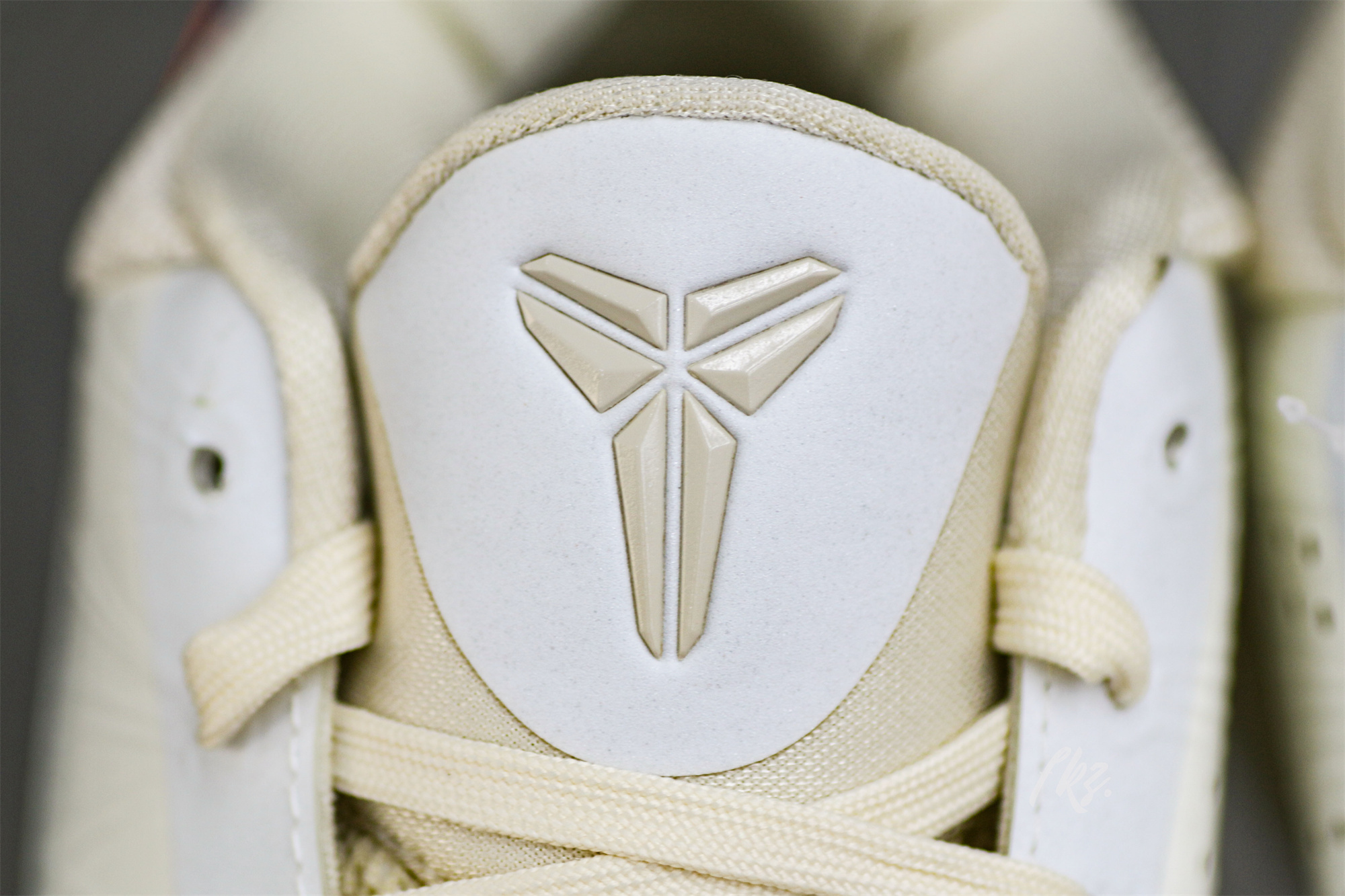 Off White x Nike Zoom Kobe 5 Custom Shoes(A1 Batch)