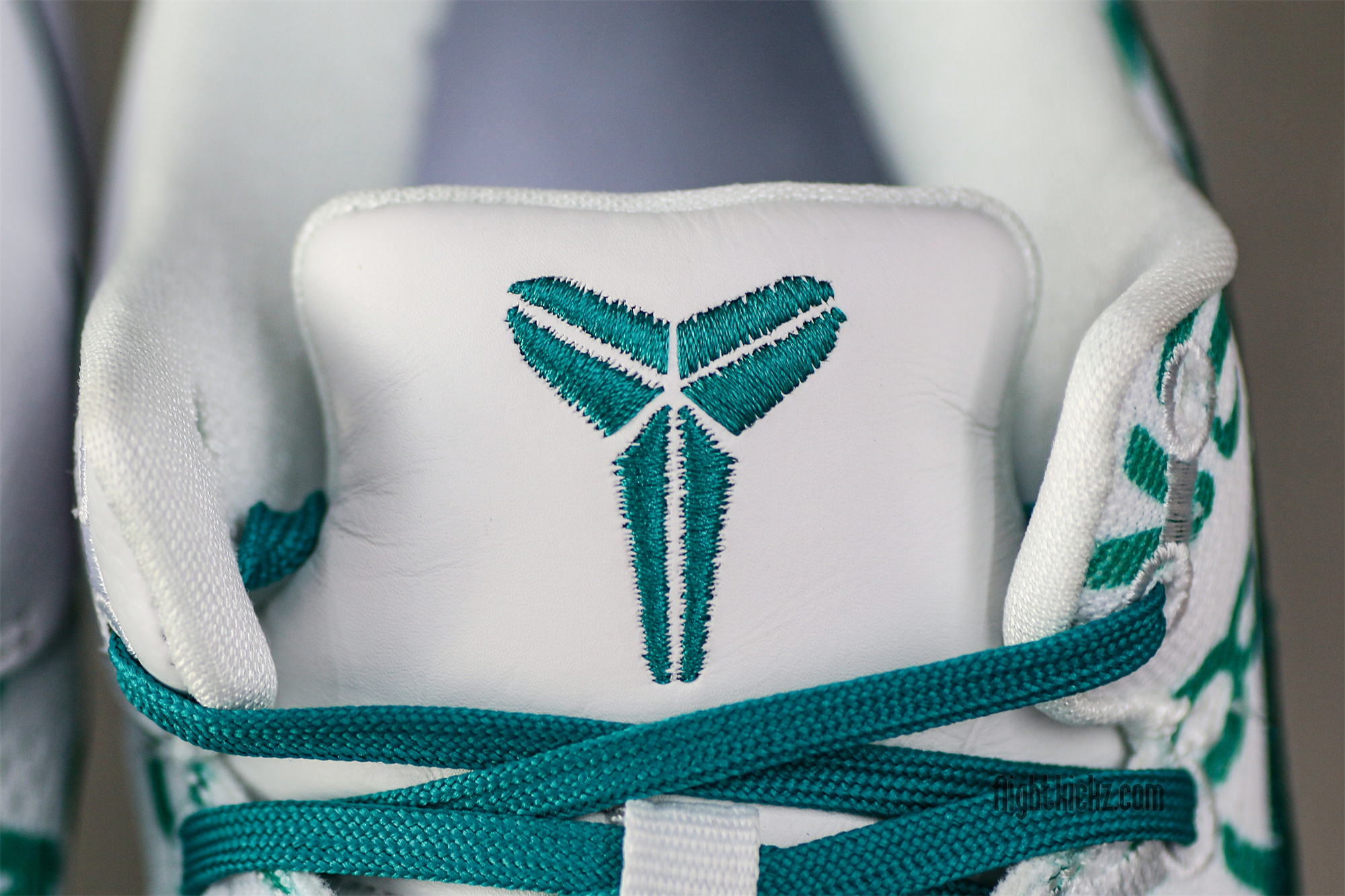 Nike Kobe 8 Protro Radiant Emerald(A1 Batch)