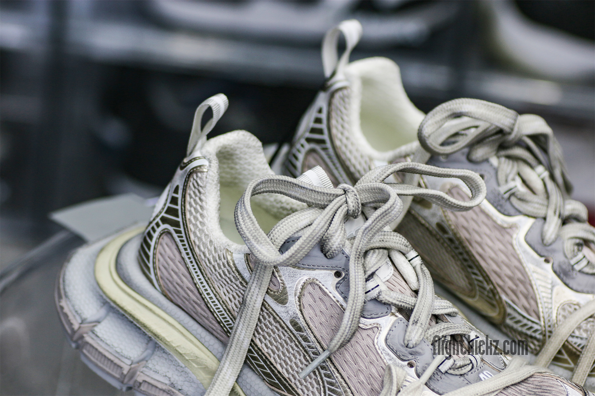 Balenciag* 3XL Sneaker ‘Worn‑Out ‑ Light Beige’