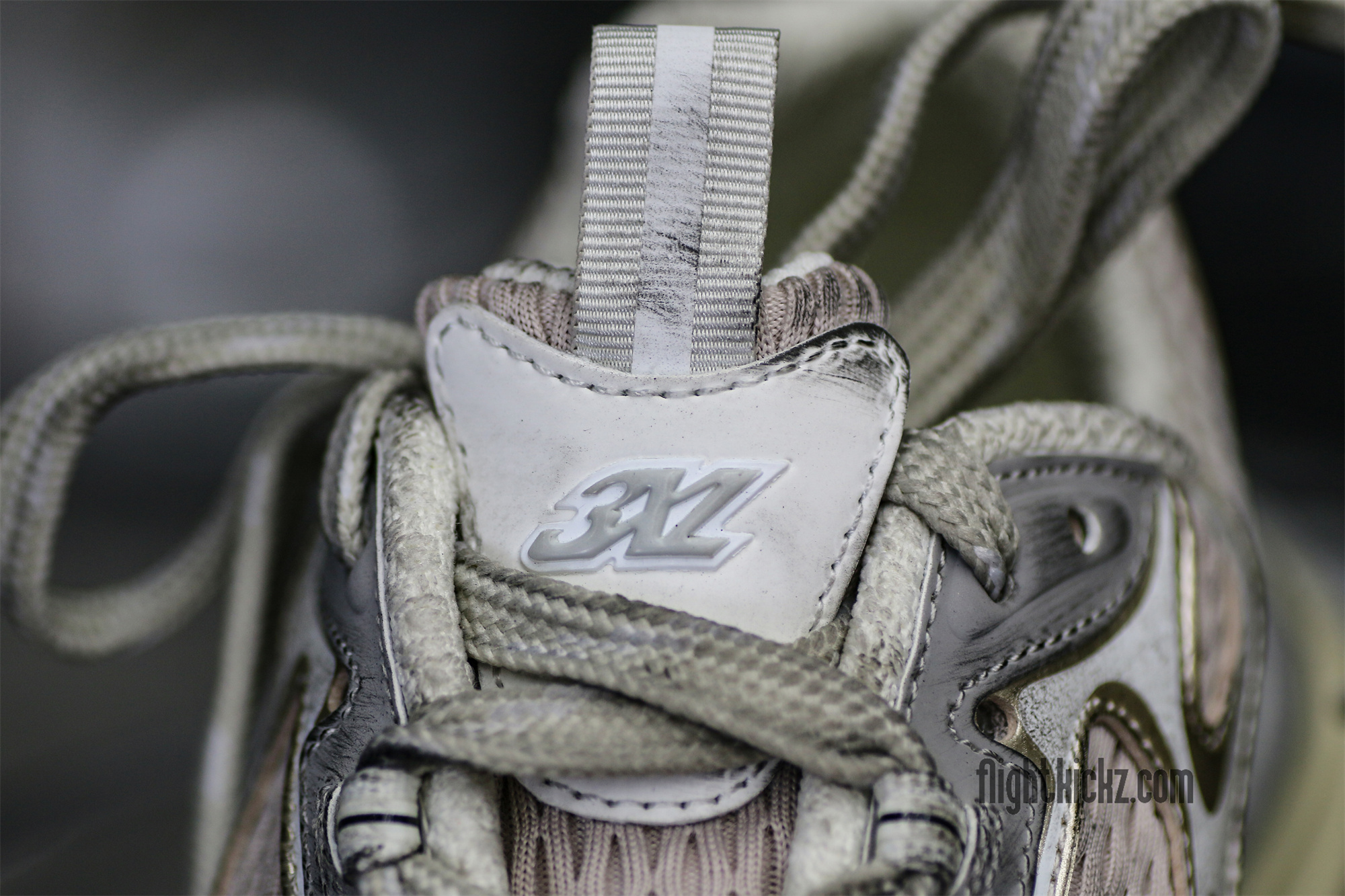 Balenciag* 3XL Sneaker ‘Worn‑Out ‑ Light Beige’