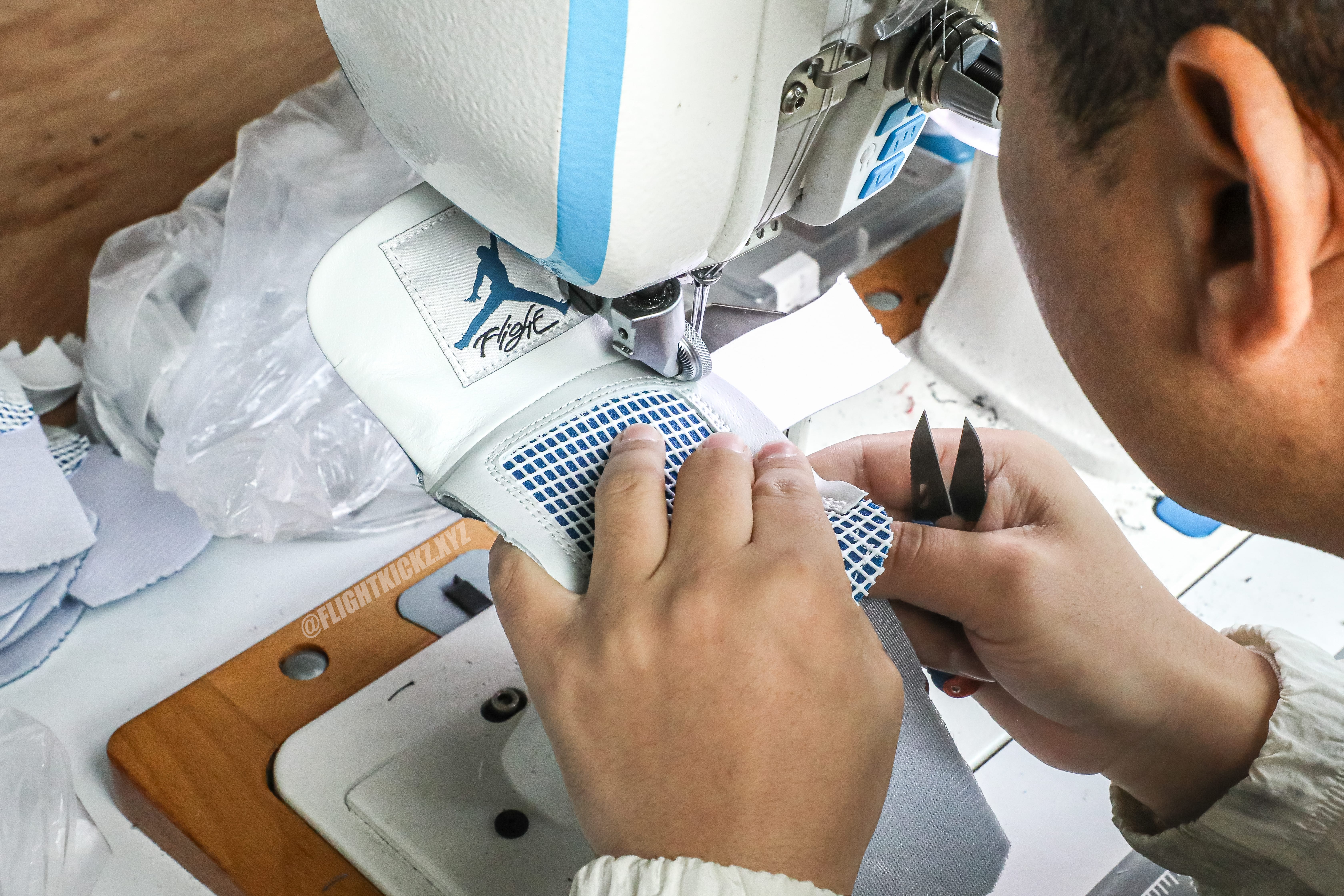 Air Jordan 4 “Military Blue 2024 (LN5 A1 Batch)