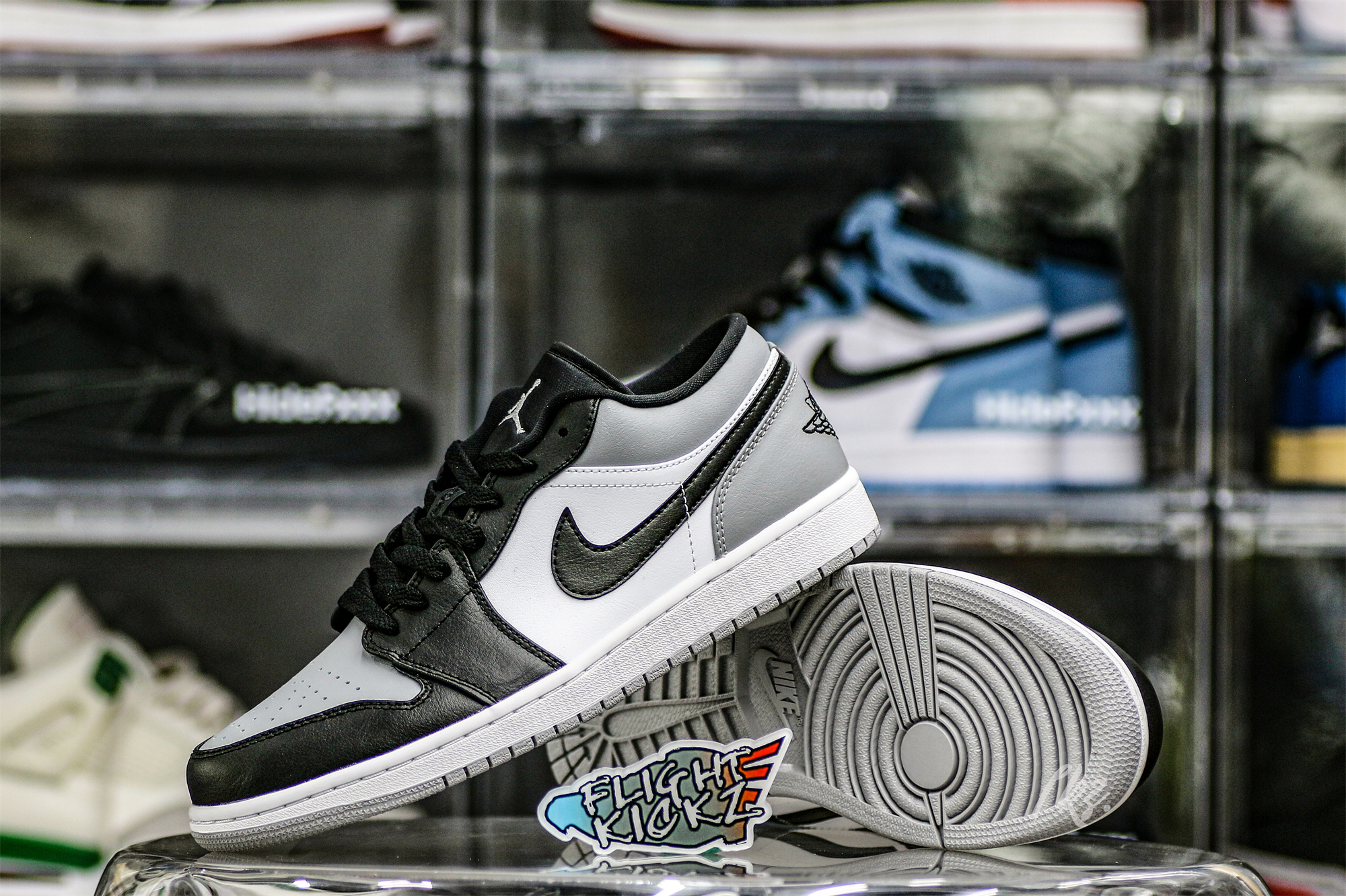 Air Jordan 1 Low Shadow Toe