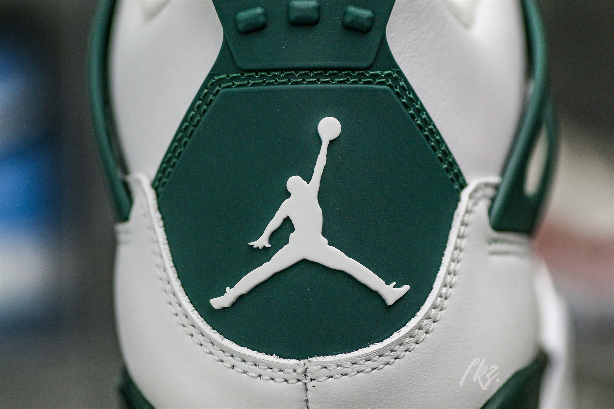 Air Jordan 4 White Oxidized Green Neutral Grey 2024